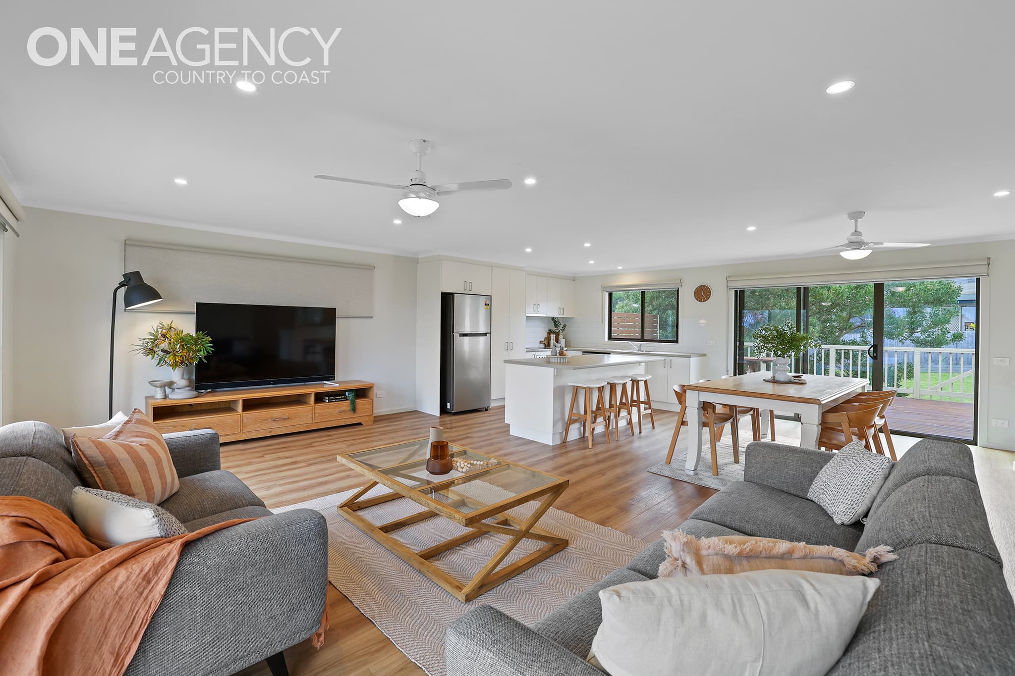 53 Red Rocks Road, Cowes, Cowes - Thumbnail 3