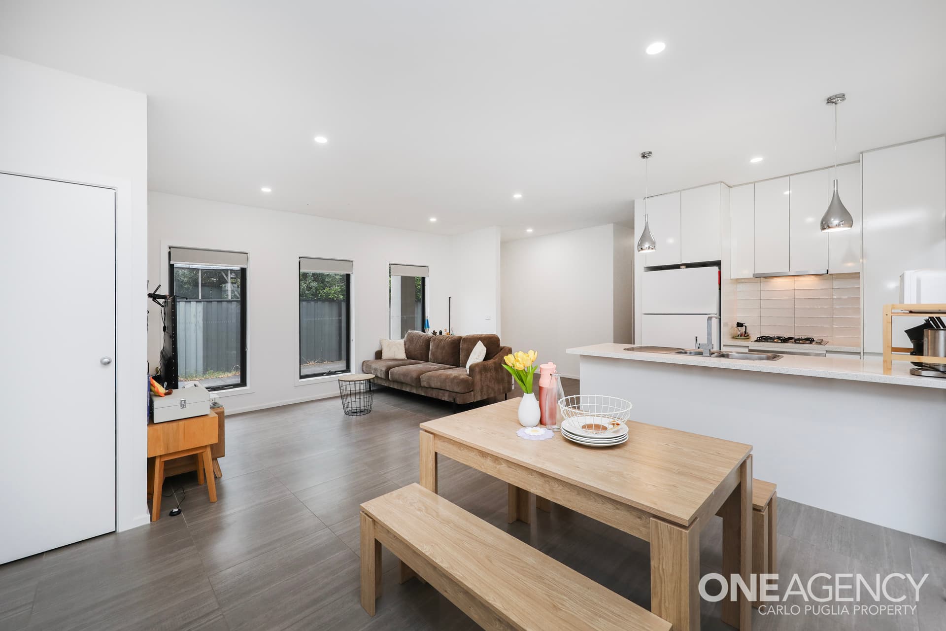 2/27 Ainsworth Street, Sunshine West, Sunshine West - Thumbnail 3
