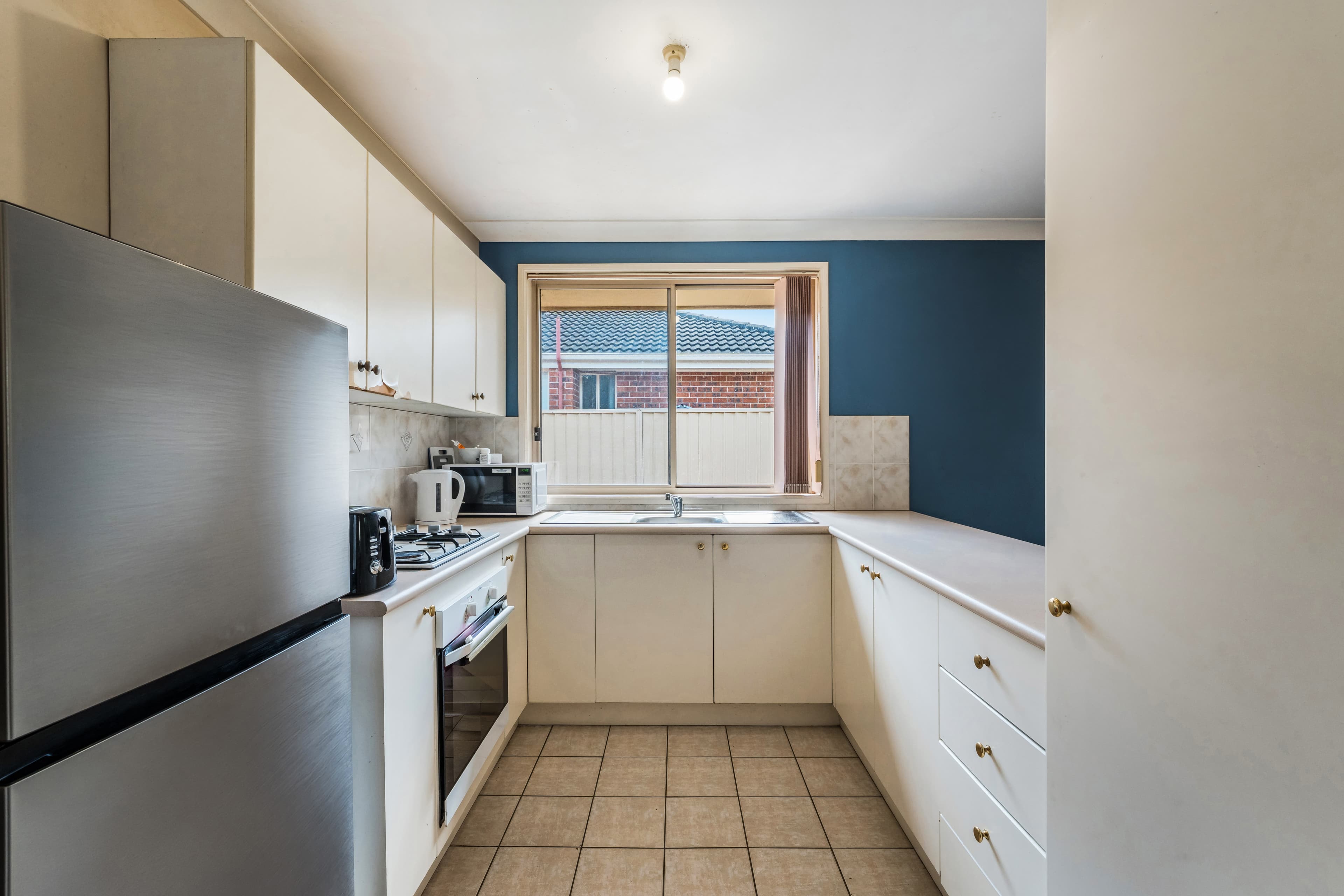 2 Topper Place, Englorie Park, Englorie Park - Thumbnail 2