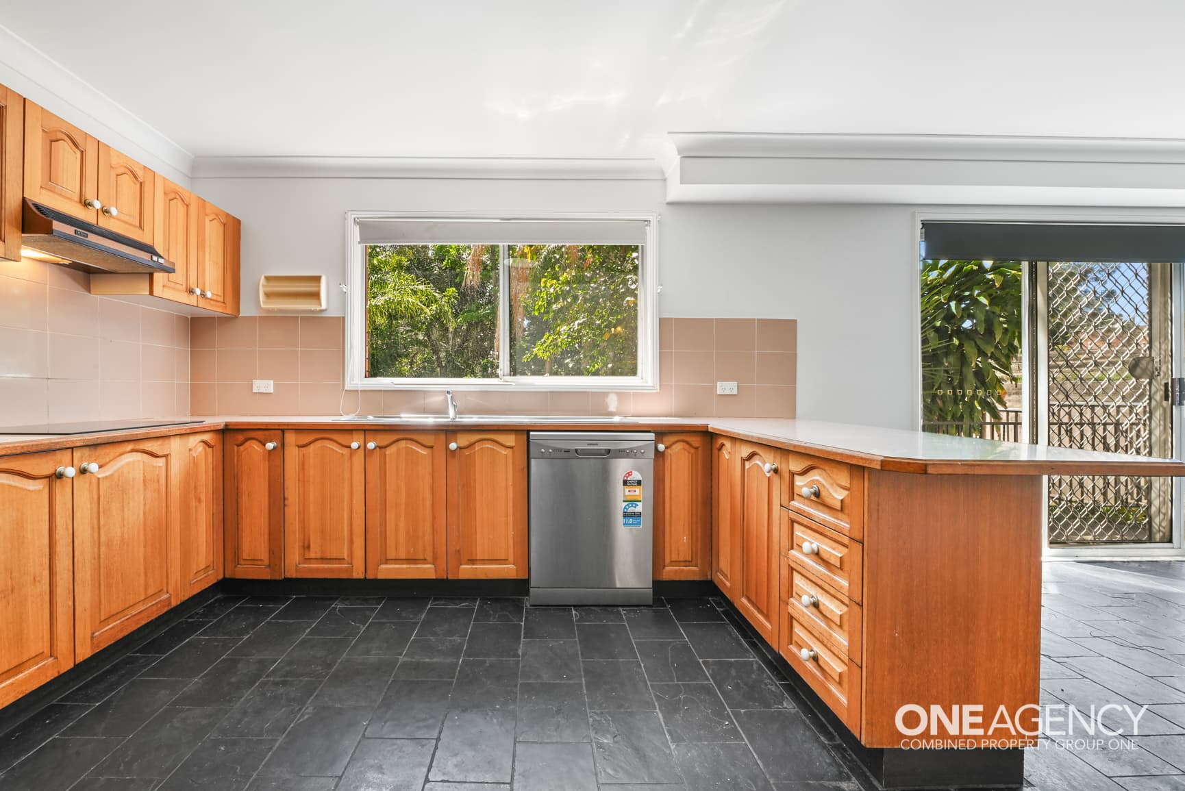 1 St Albans Road, Kingsgrove, Kingsgrove - Thumbnail 3