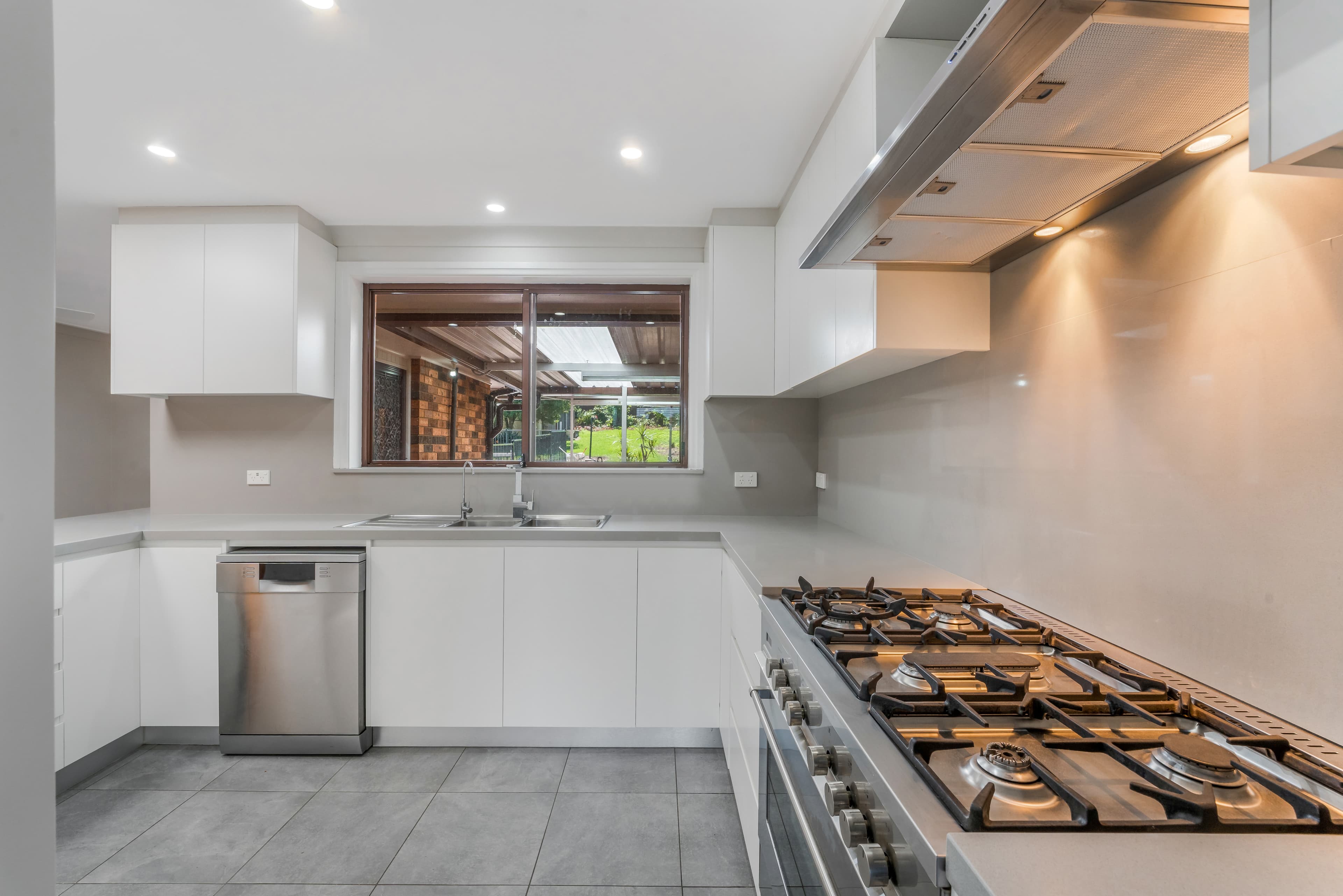 24 Woodcourt Street, Ambarvale, Ambarvale - Thumbnail 5
