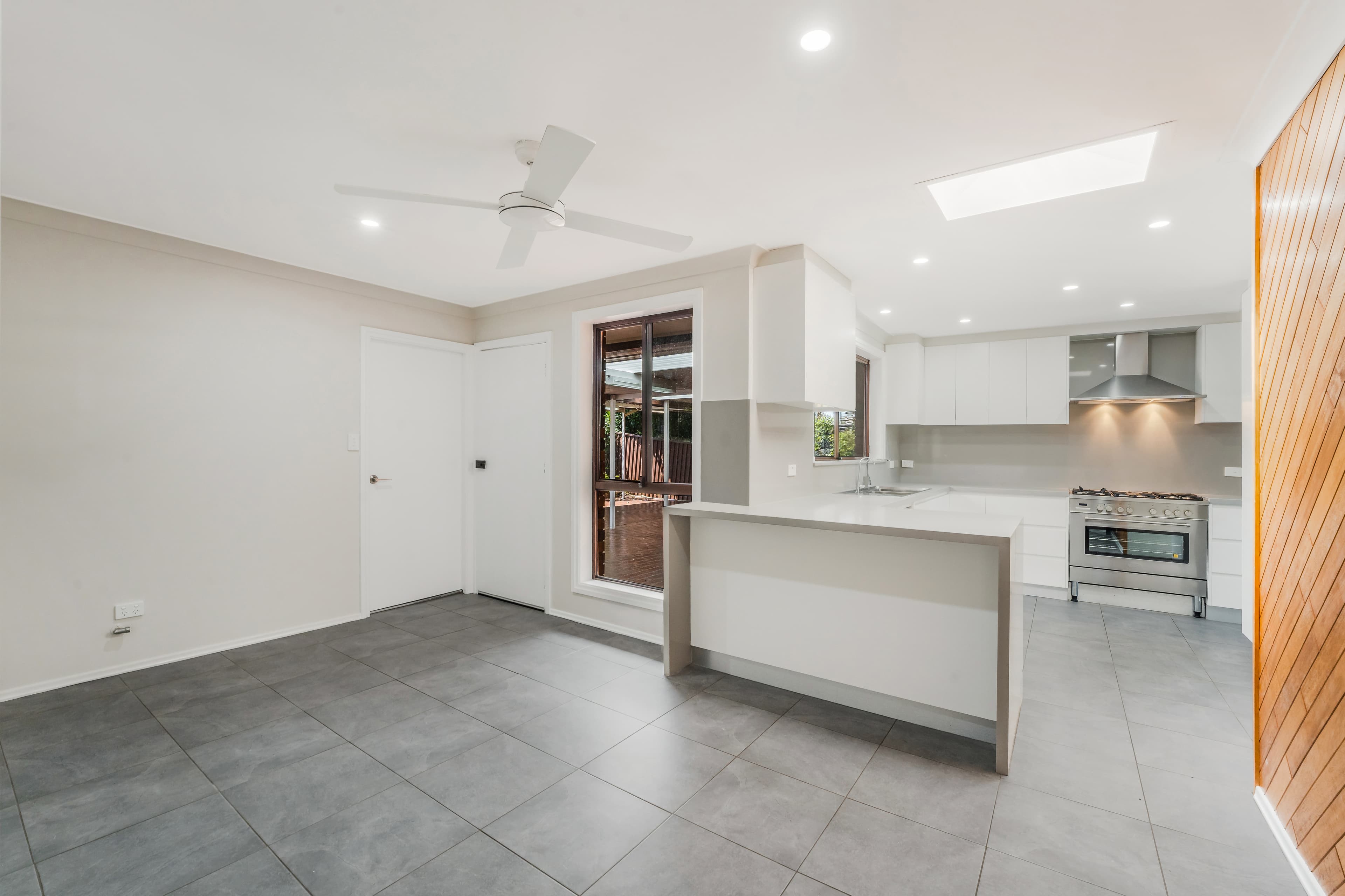 24 Woodcourt Street, Ambarvale, Ambarvale - Thumbnail 7