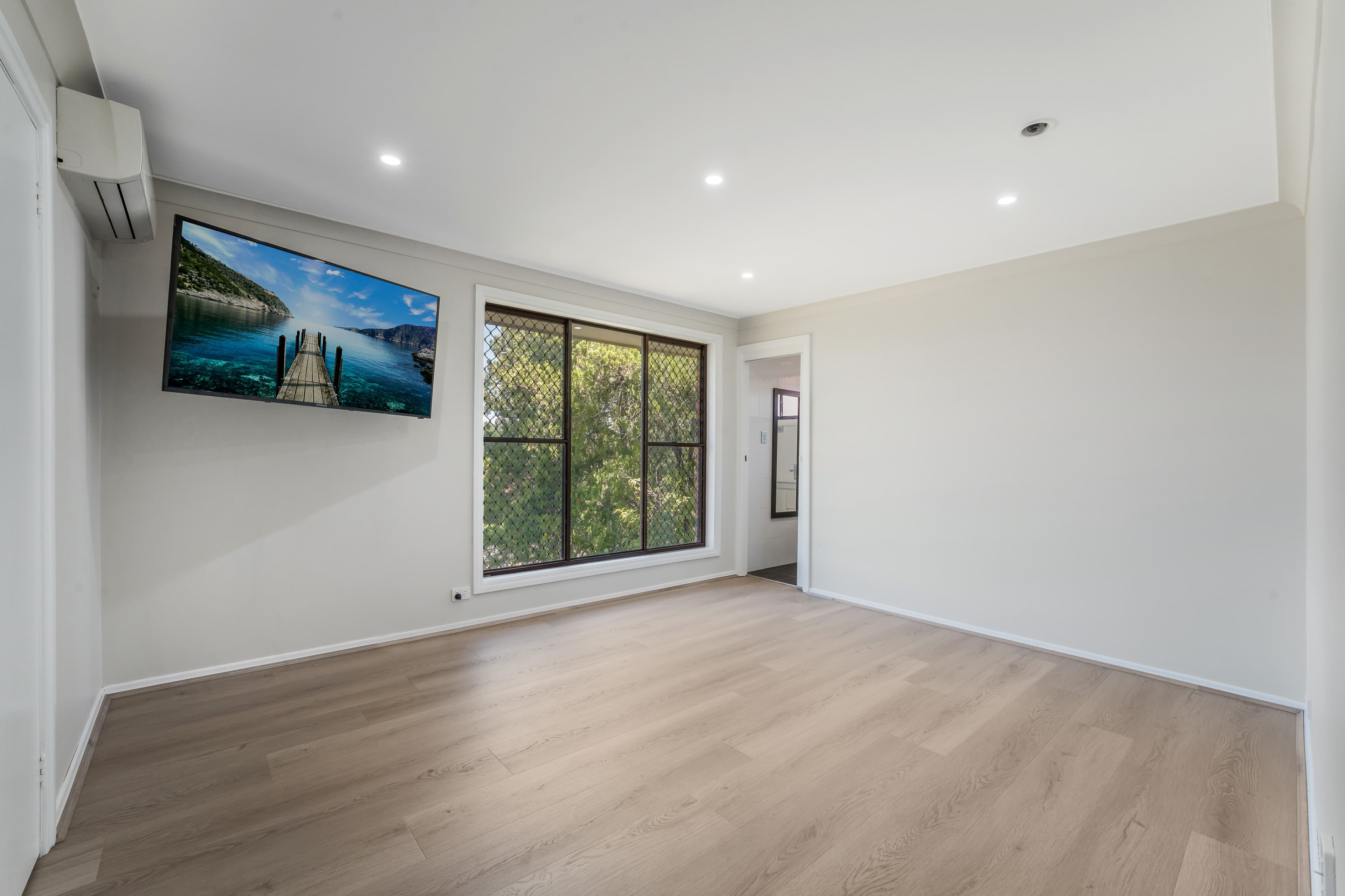24 Woodcourt Street, Ambarvale, Ambarvale - Thumbnail 8