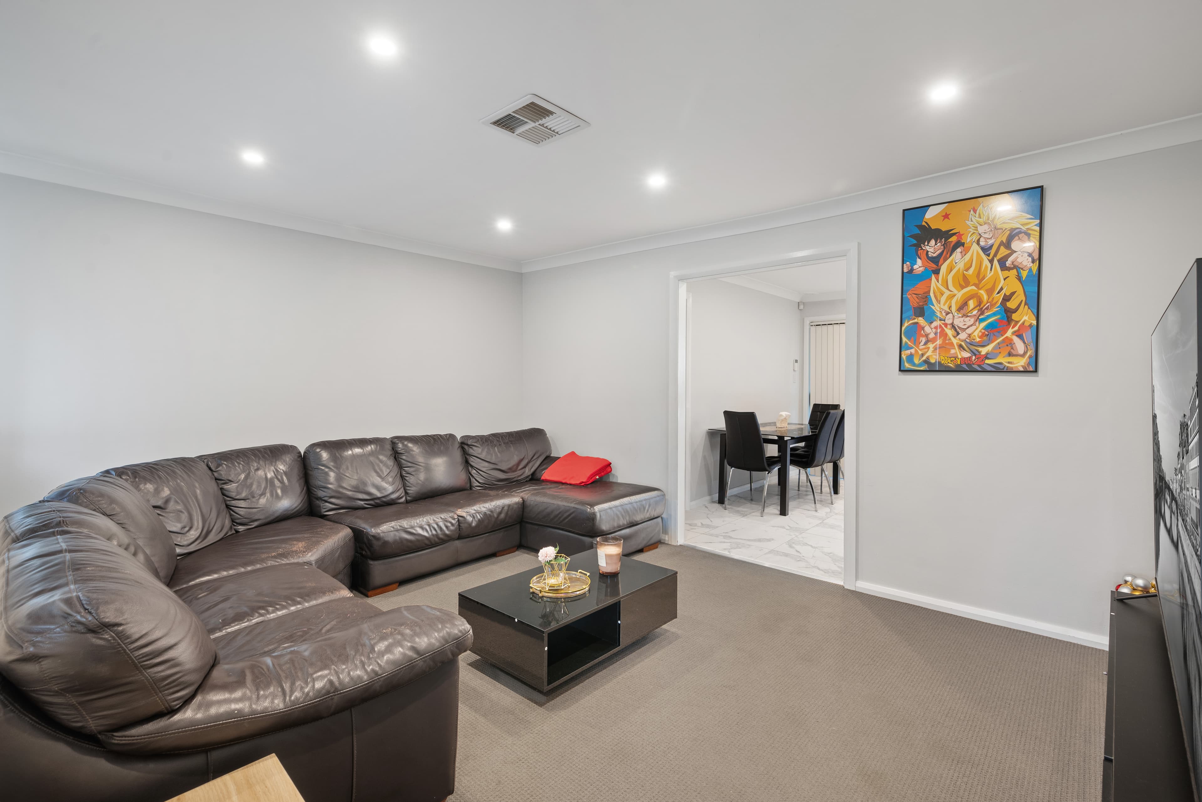 34 & 34a Rugby Street, Cambridge Park, Cambridge Park - Thumbnail 2