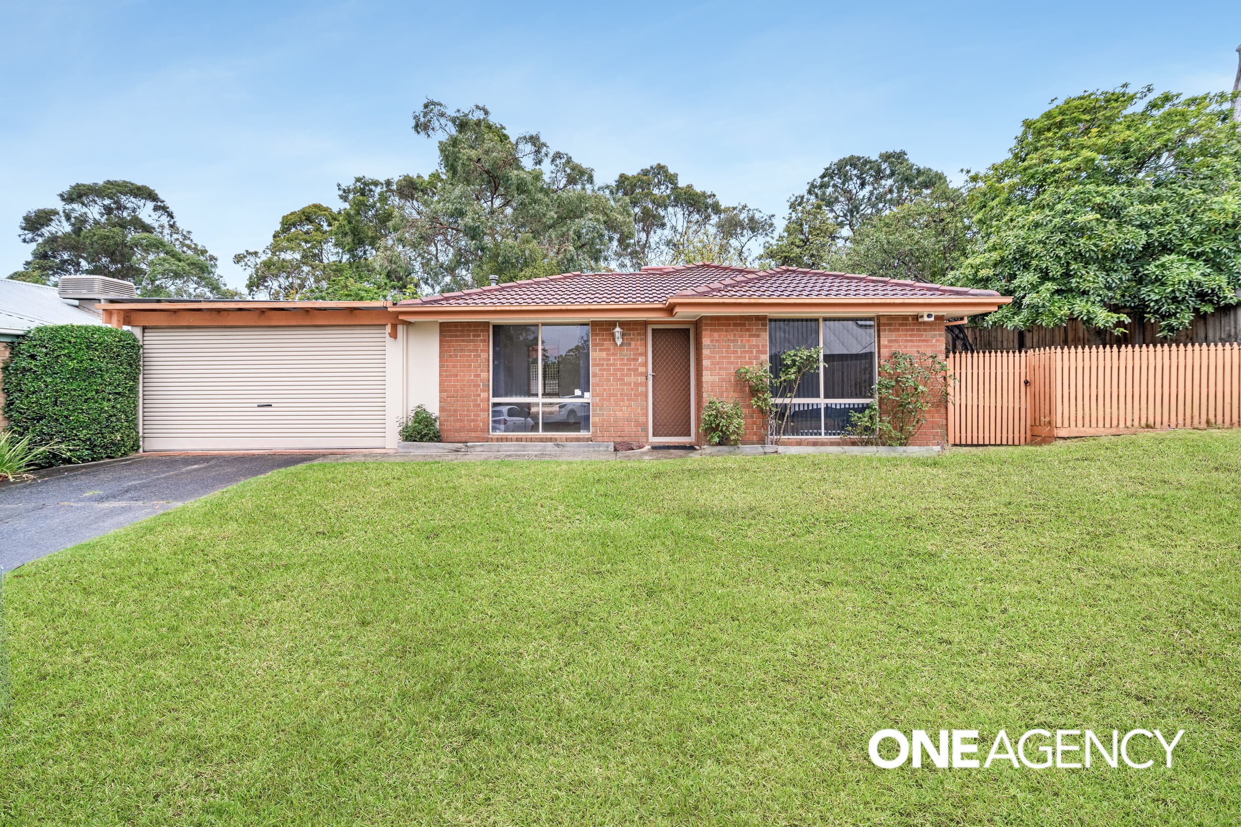 22 Manifold Court, Croydon South, Croydon South - Image 1