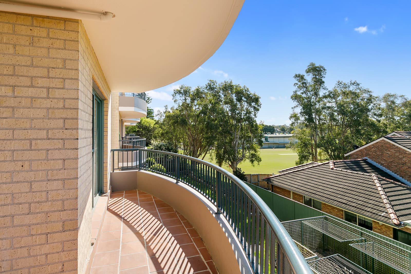 6/9-15 Willock Avenue, Miranda, Miranda - Thumbnail 2