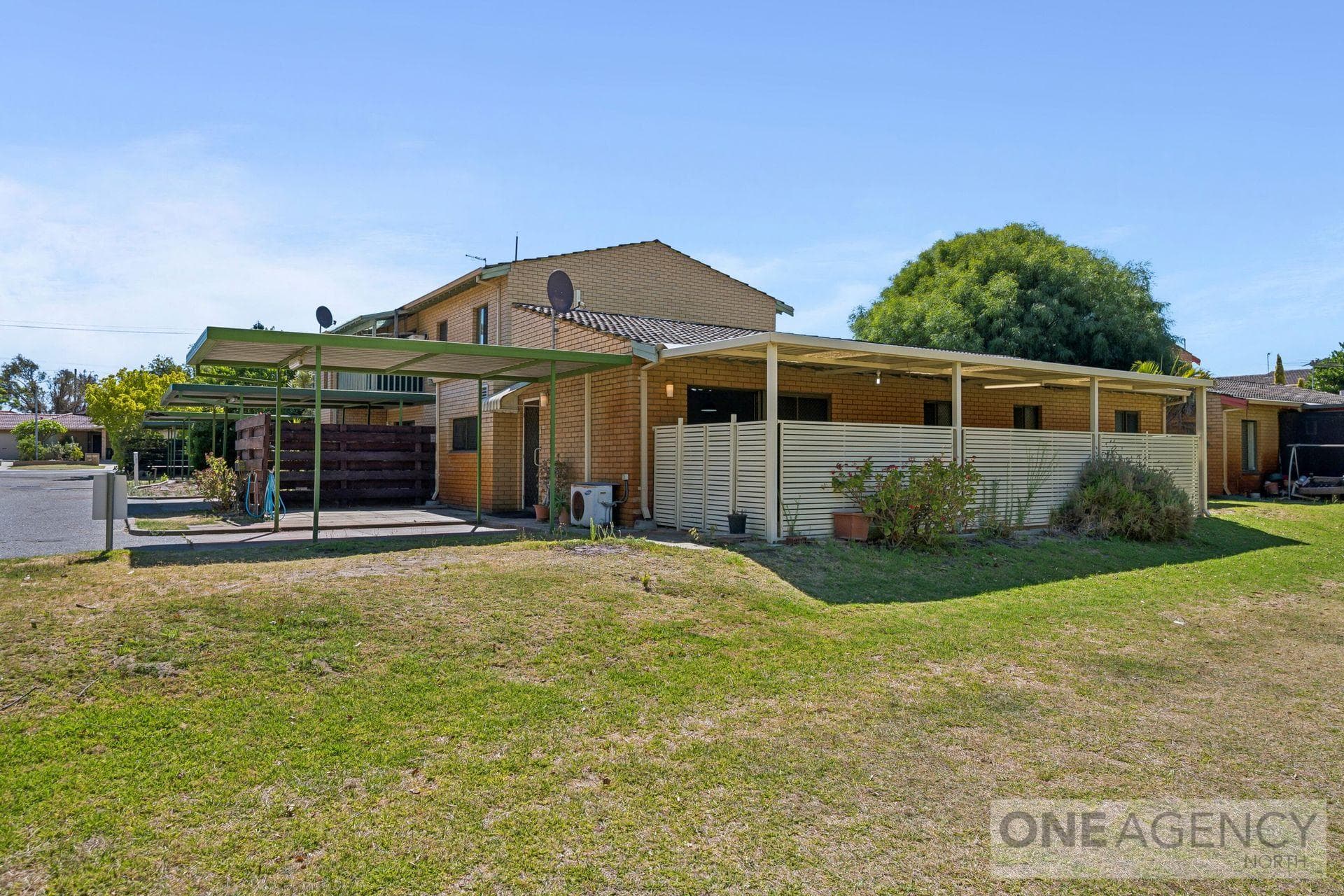 33/50 Pollard Street, Glendalough, Glendalough - Image 1