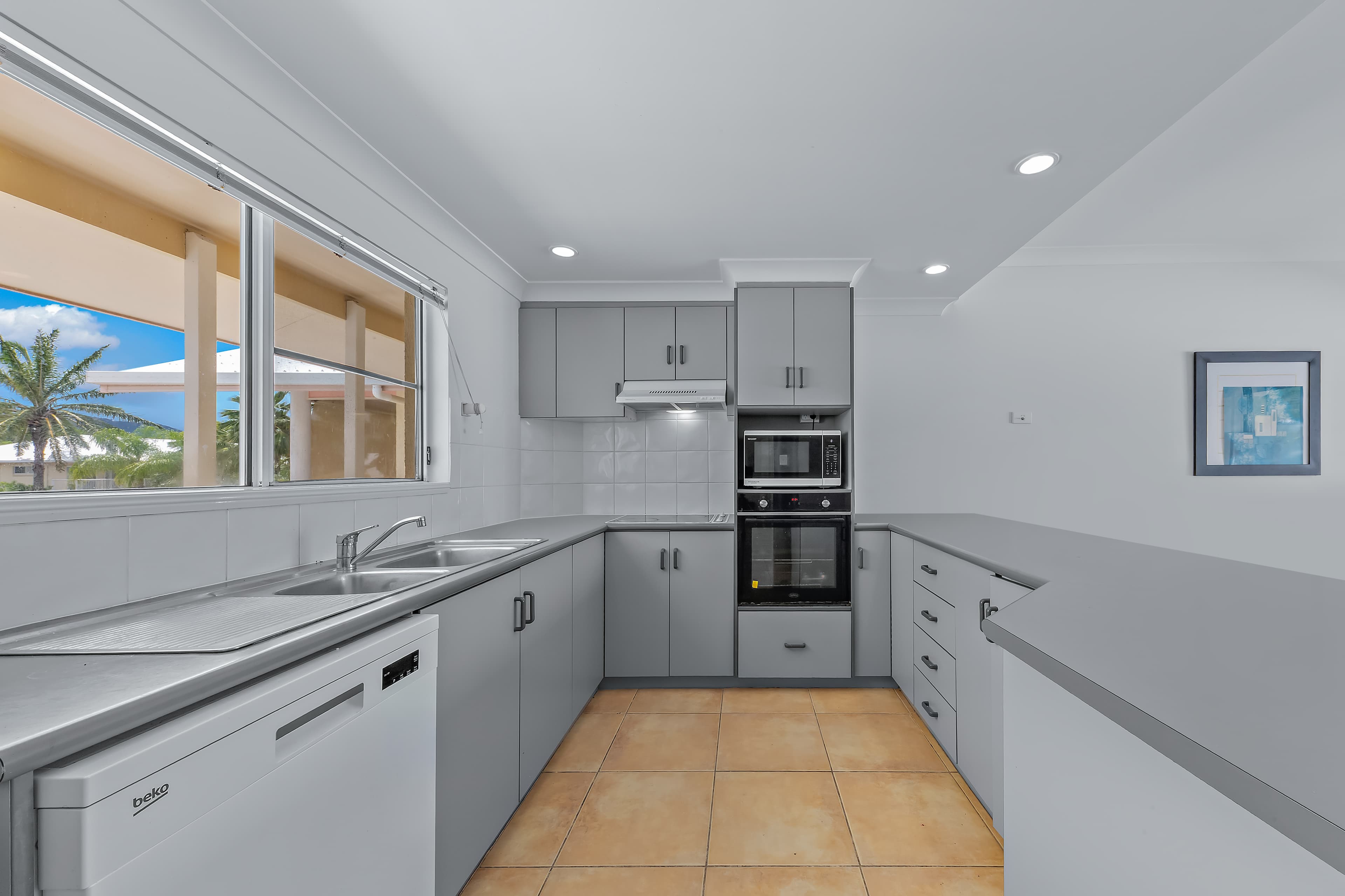 3/24 Pandanus Drive, Cannonvale, Cannonvale - Image 1