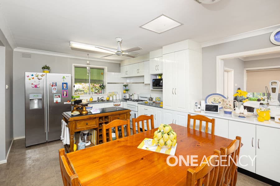 1 HAWKES Place, Tolland, Tolland - Thumbnail 3