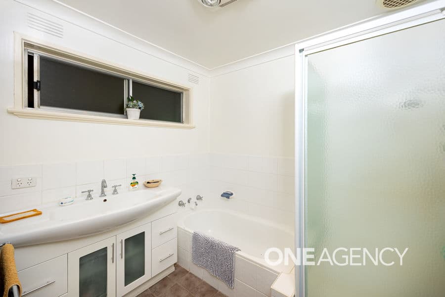 1 HAWKES Place, Tolland, Tolland - Thumbnail 8