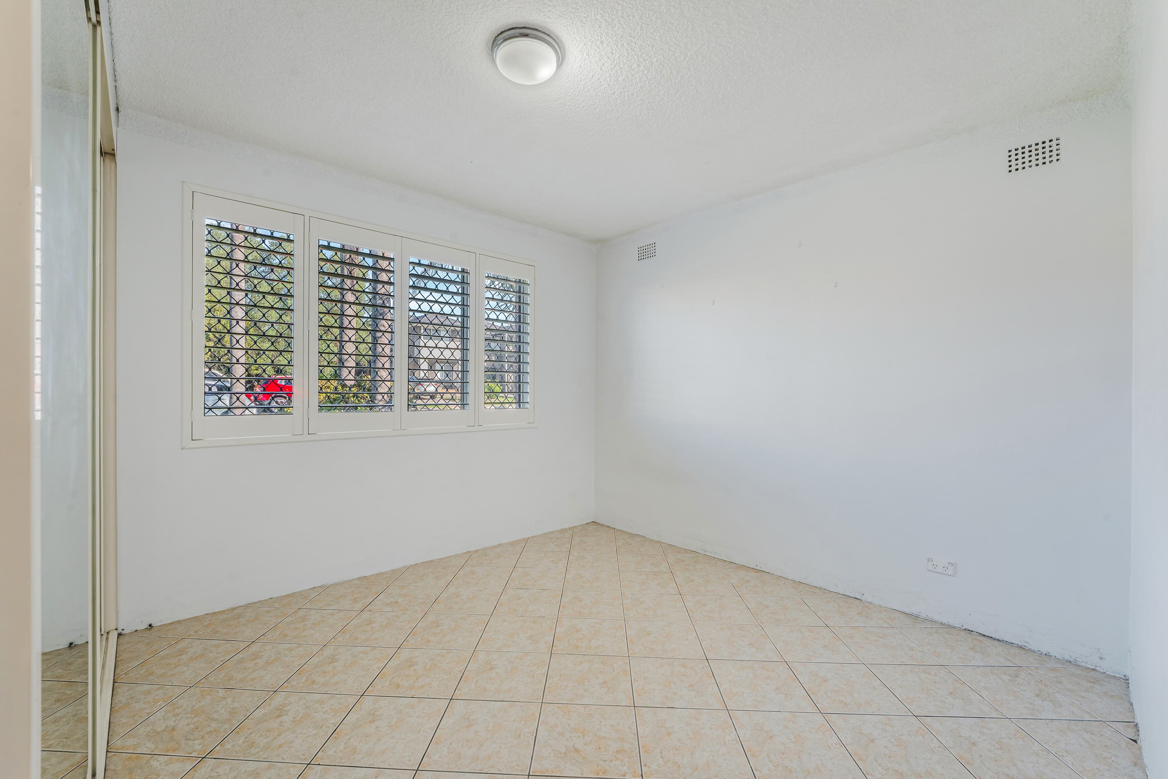 1/12-14 Market Street, Moorebank, Moorebank - Thumbnail 8