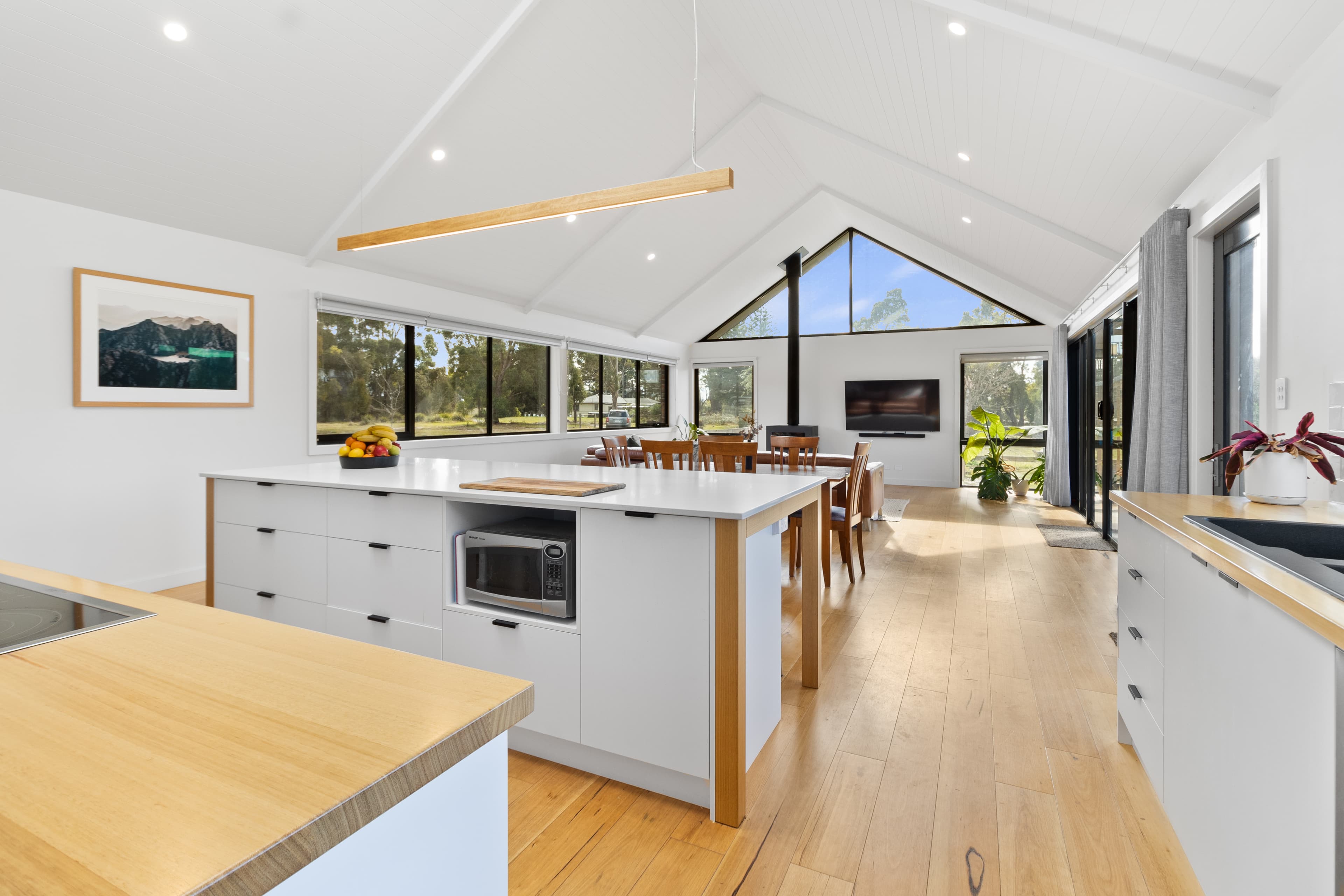 15 Teggs Road, Gravelly Beach, Gravelly Beach - Image 1