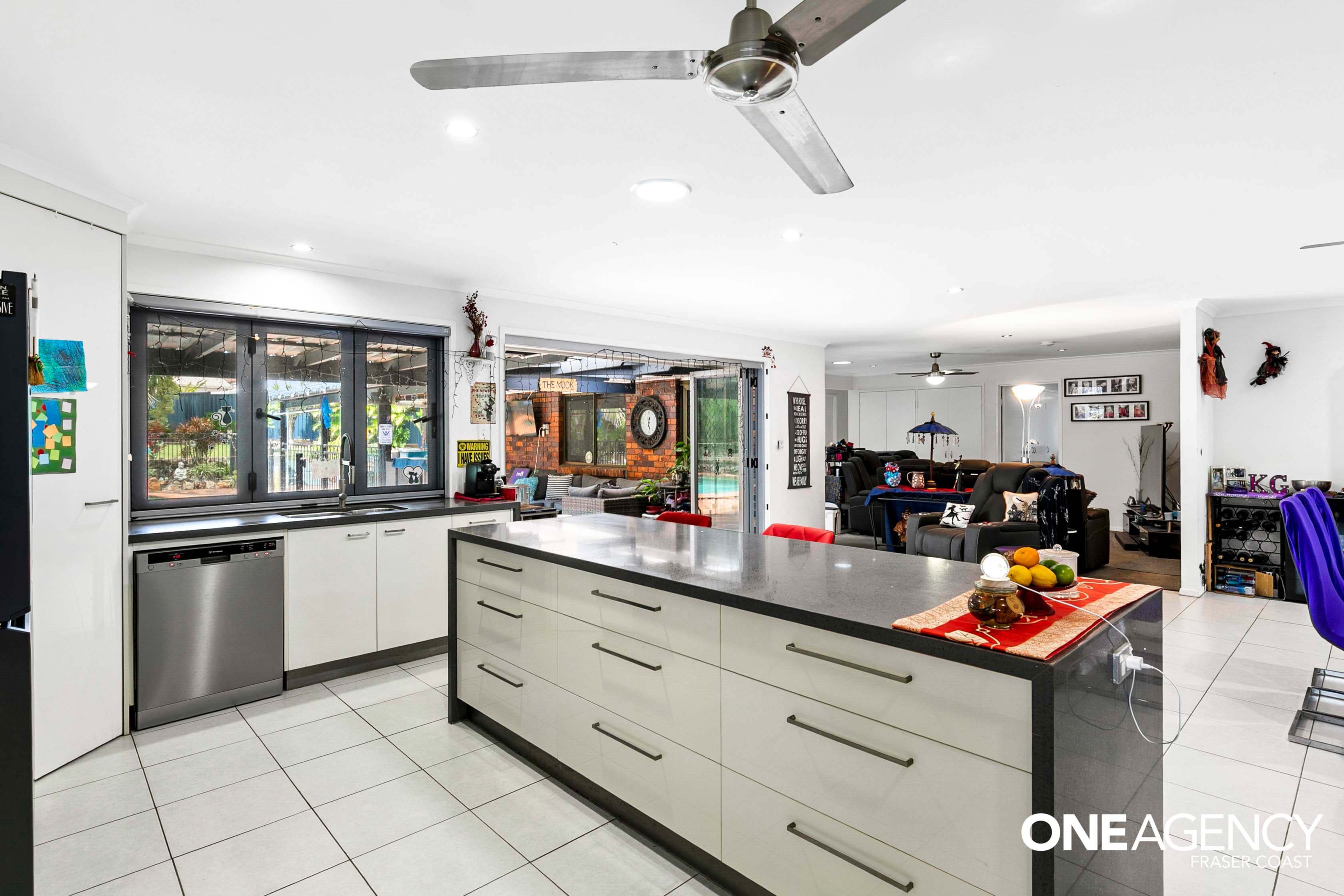 12 Michelle Drive, Point Vernon, Point Vernon - Thumbnail 7