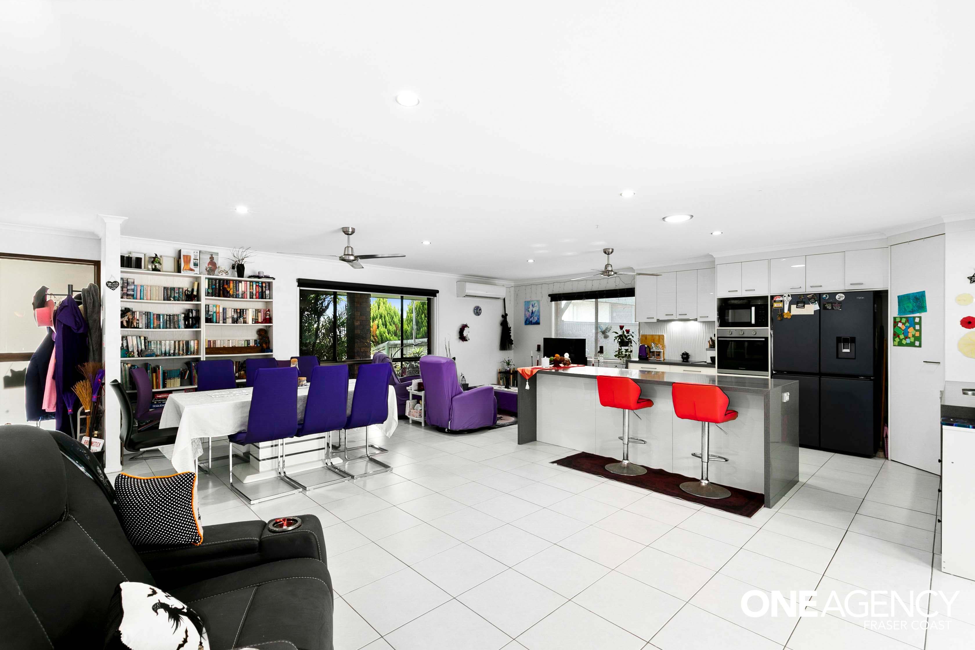 12 Michelle Drive, Point Vernon, Point Vernon - Thumbnail 8
