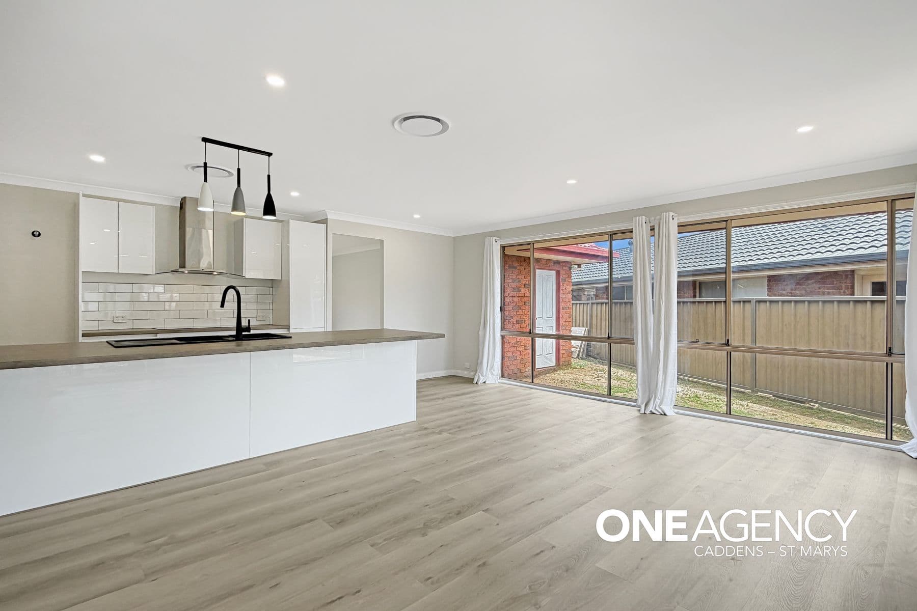 14 Egret Place, Claremont Meadows, Claremont Meadows - Thumbnail 4