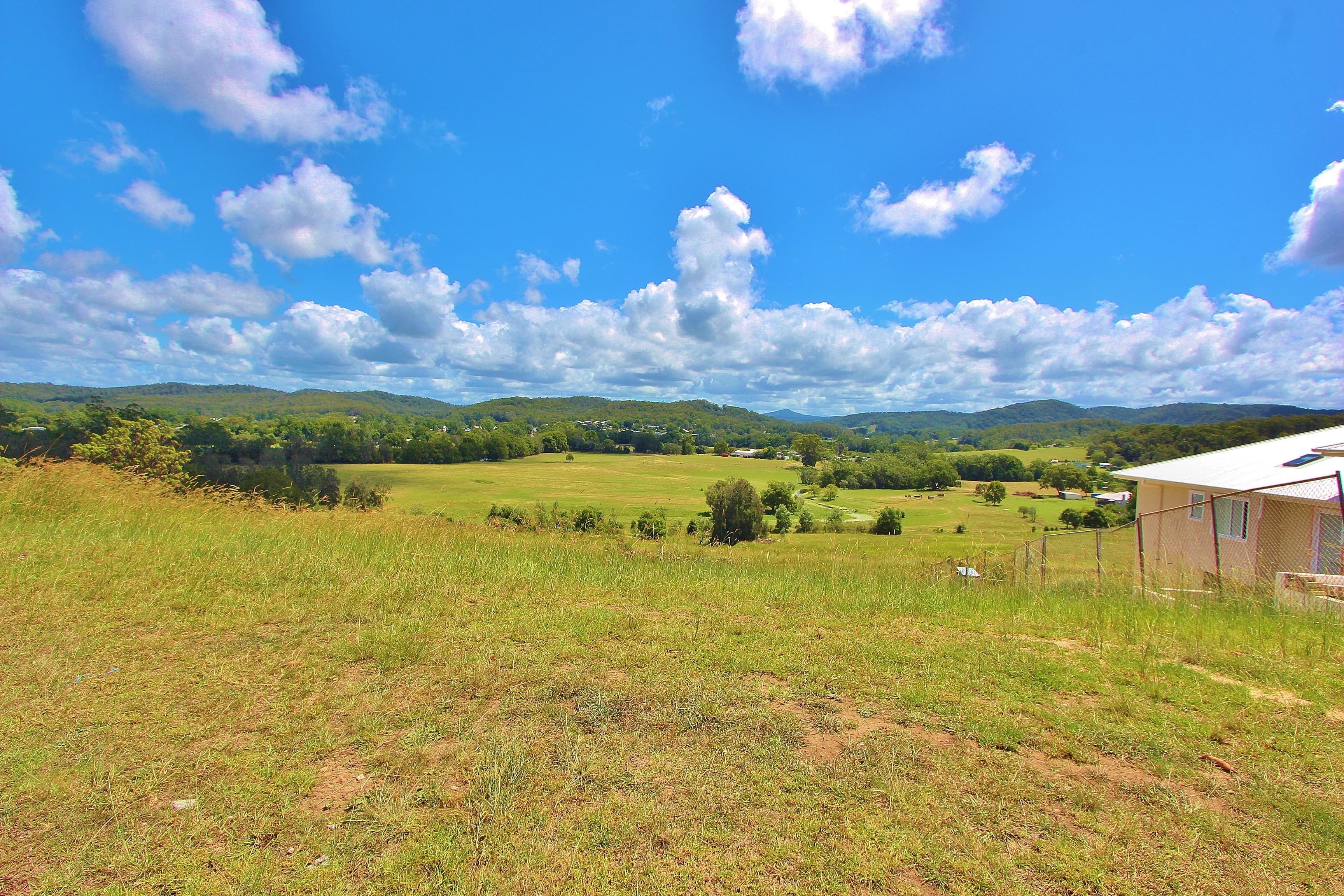 17 Red Cedar Ridge, Kew, Kew - Image 1