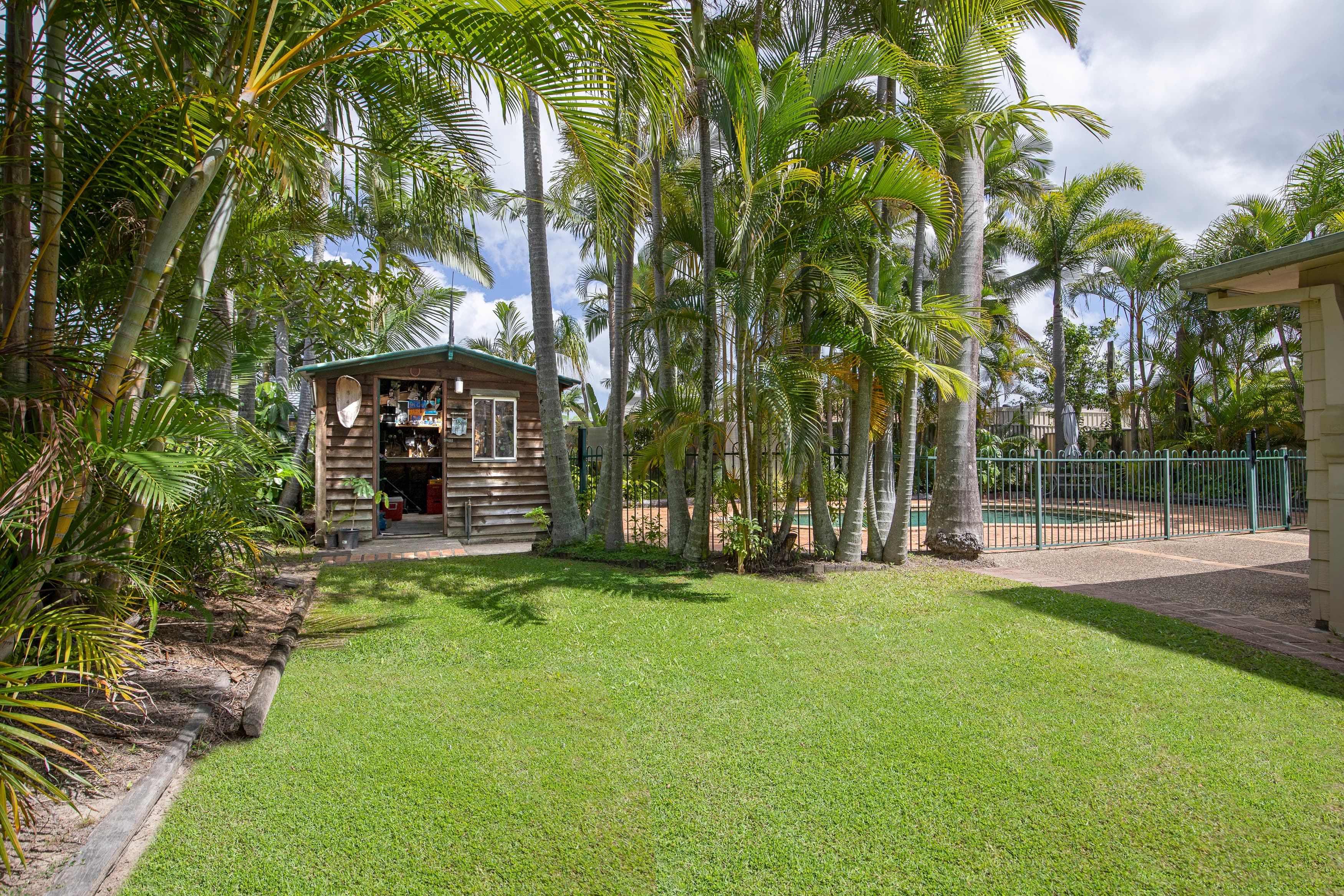 12 Seriema Street, Burleigh Waters, Burleigh Waters - Thumbnail 4