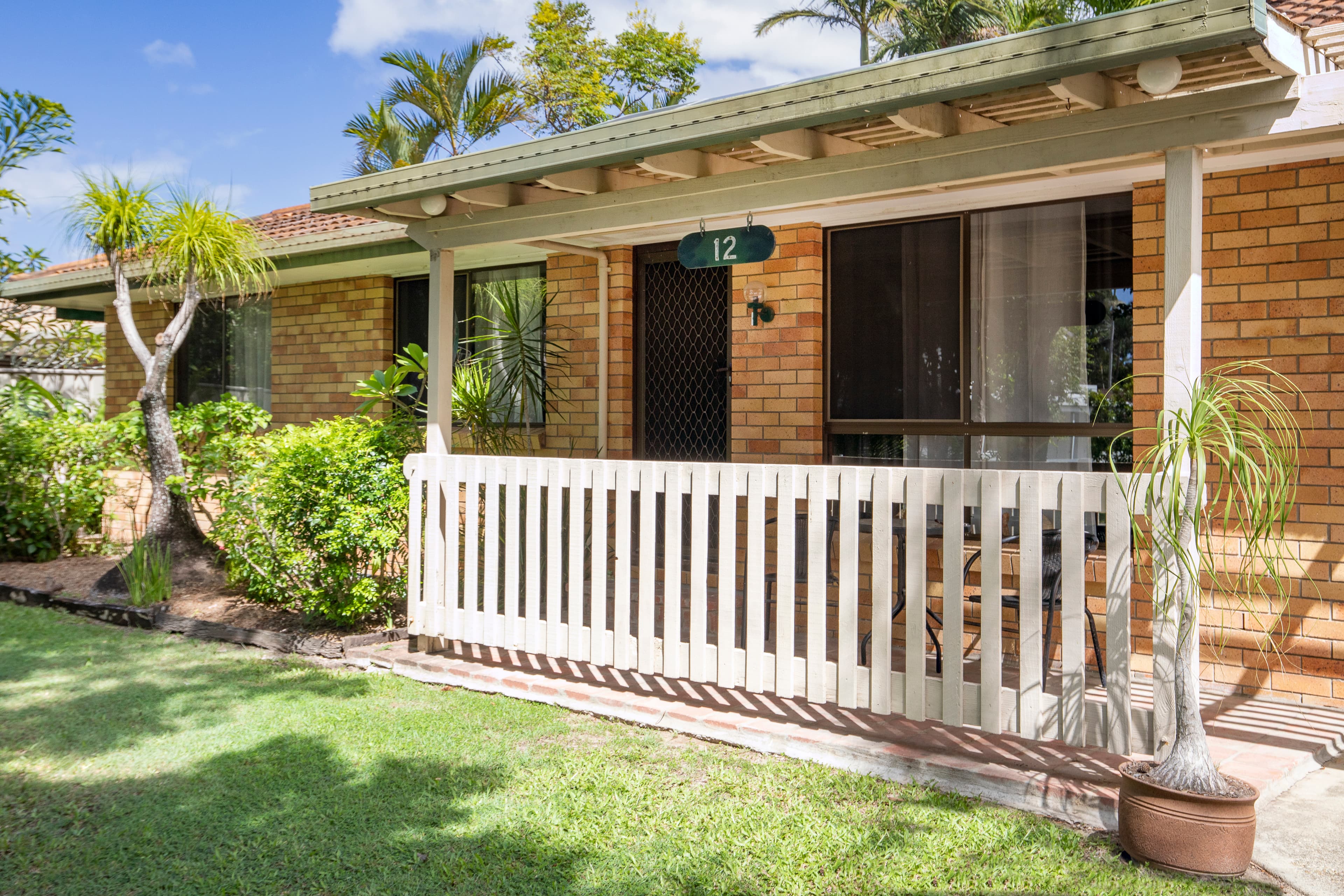 12 Seriema Street, Burleigh Waters, Burleigh Waters - Thumbnail 2