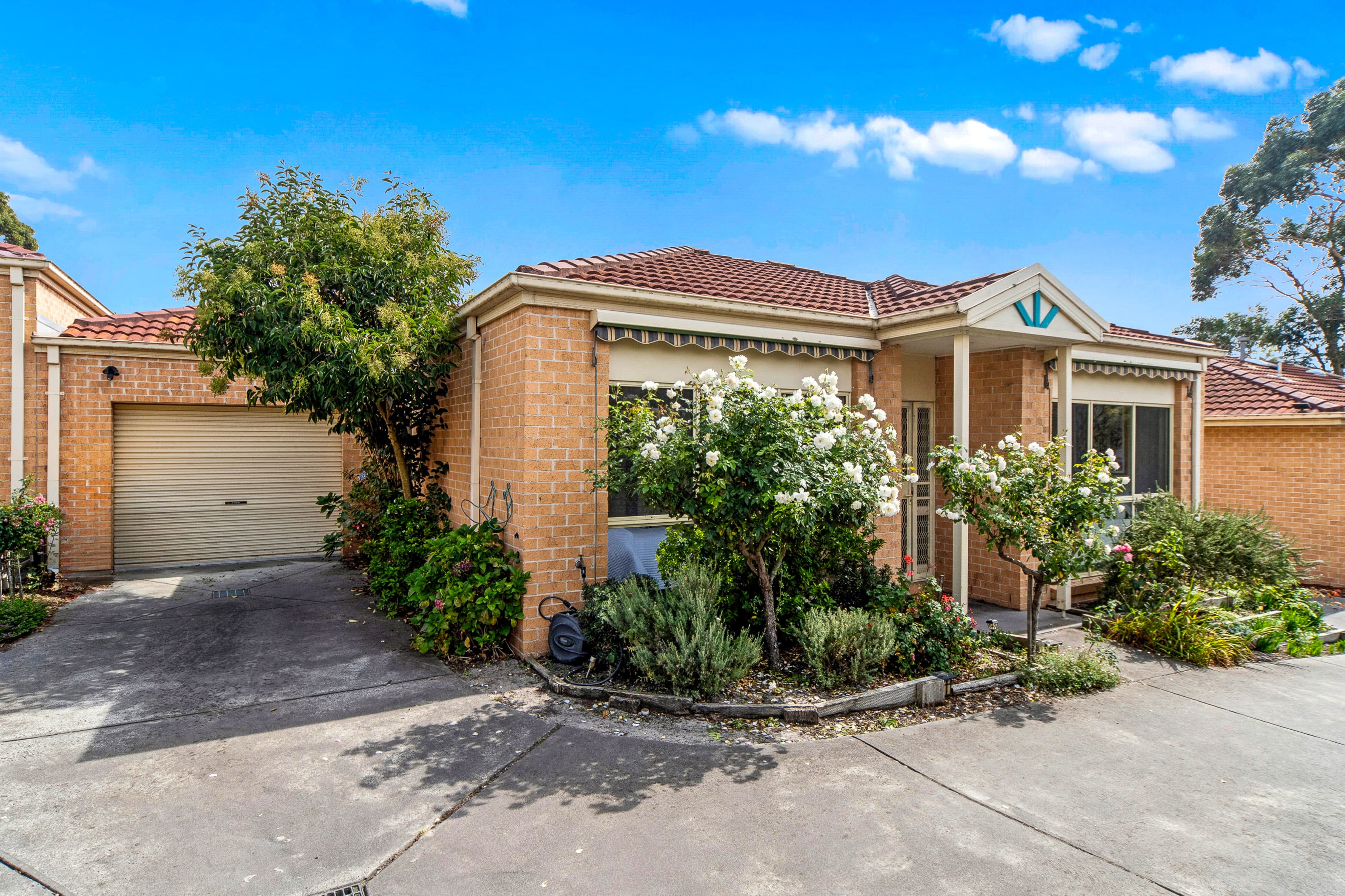 2/192 Beach Street, Frankston, Frankston - Image 1