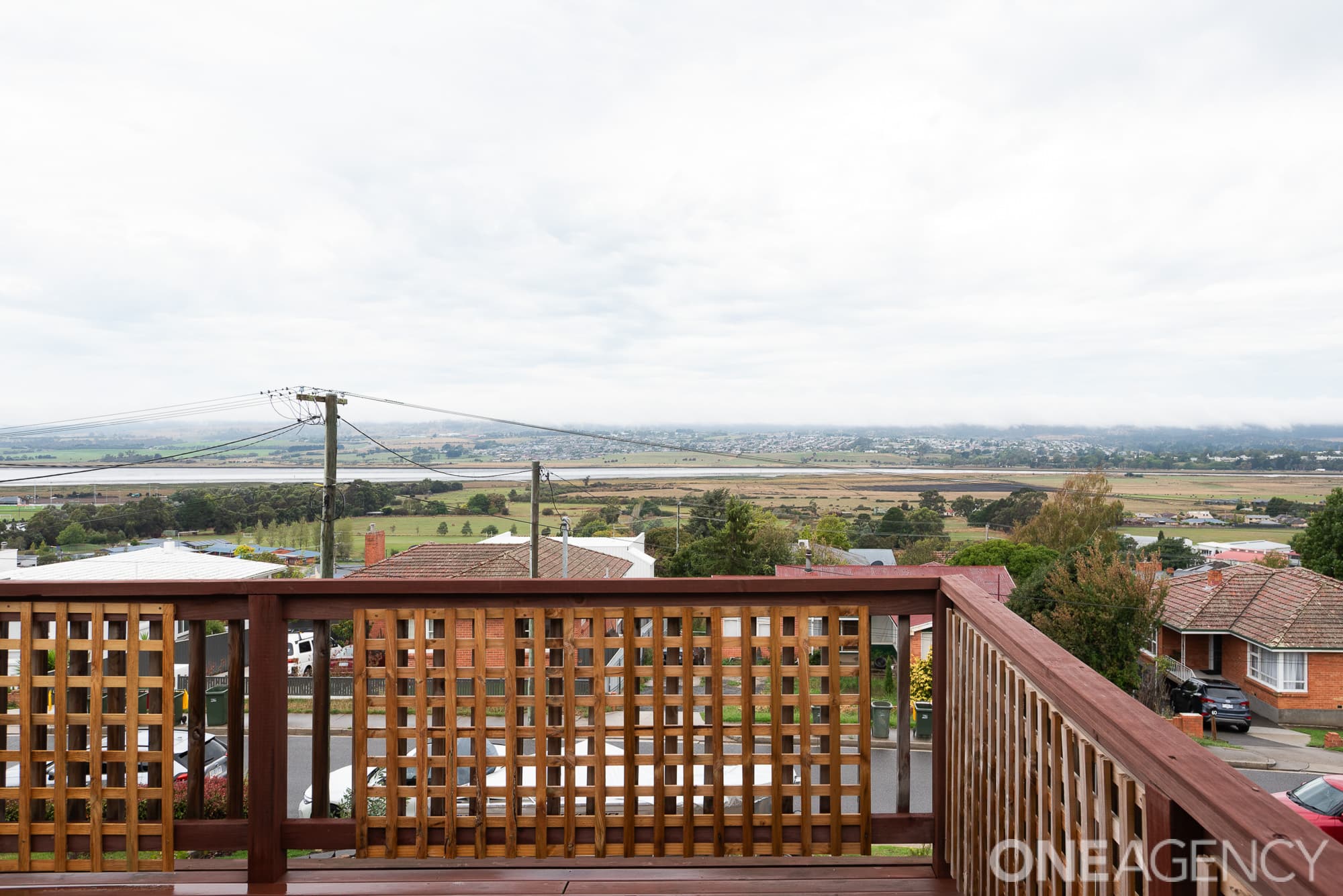 63 Dion Crescent, Riverside, Riverside - Thumbnail 4