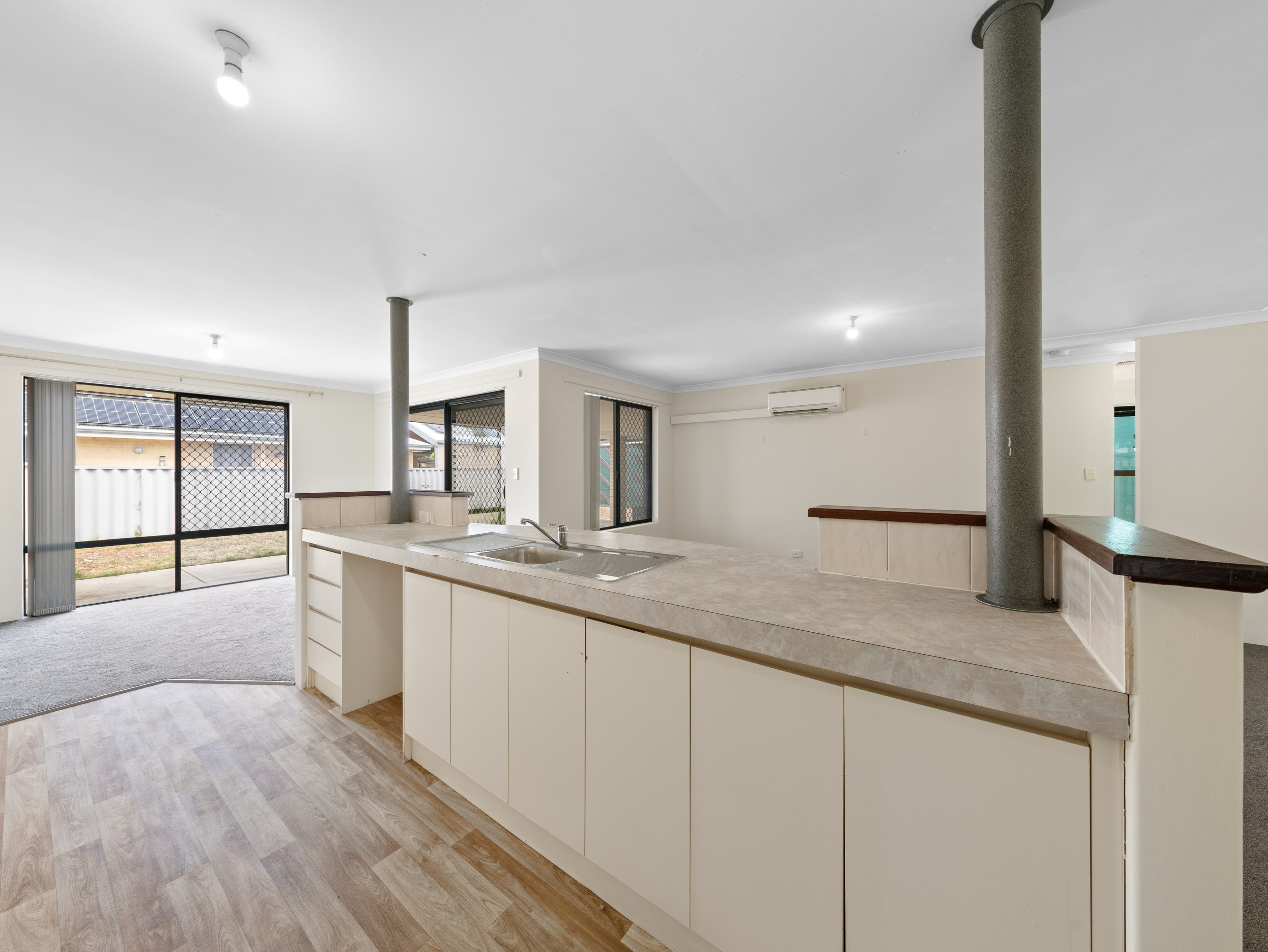 21 Manders Way, Singleton, Singleton - Thumbnail 8