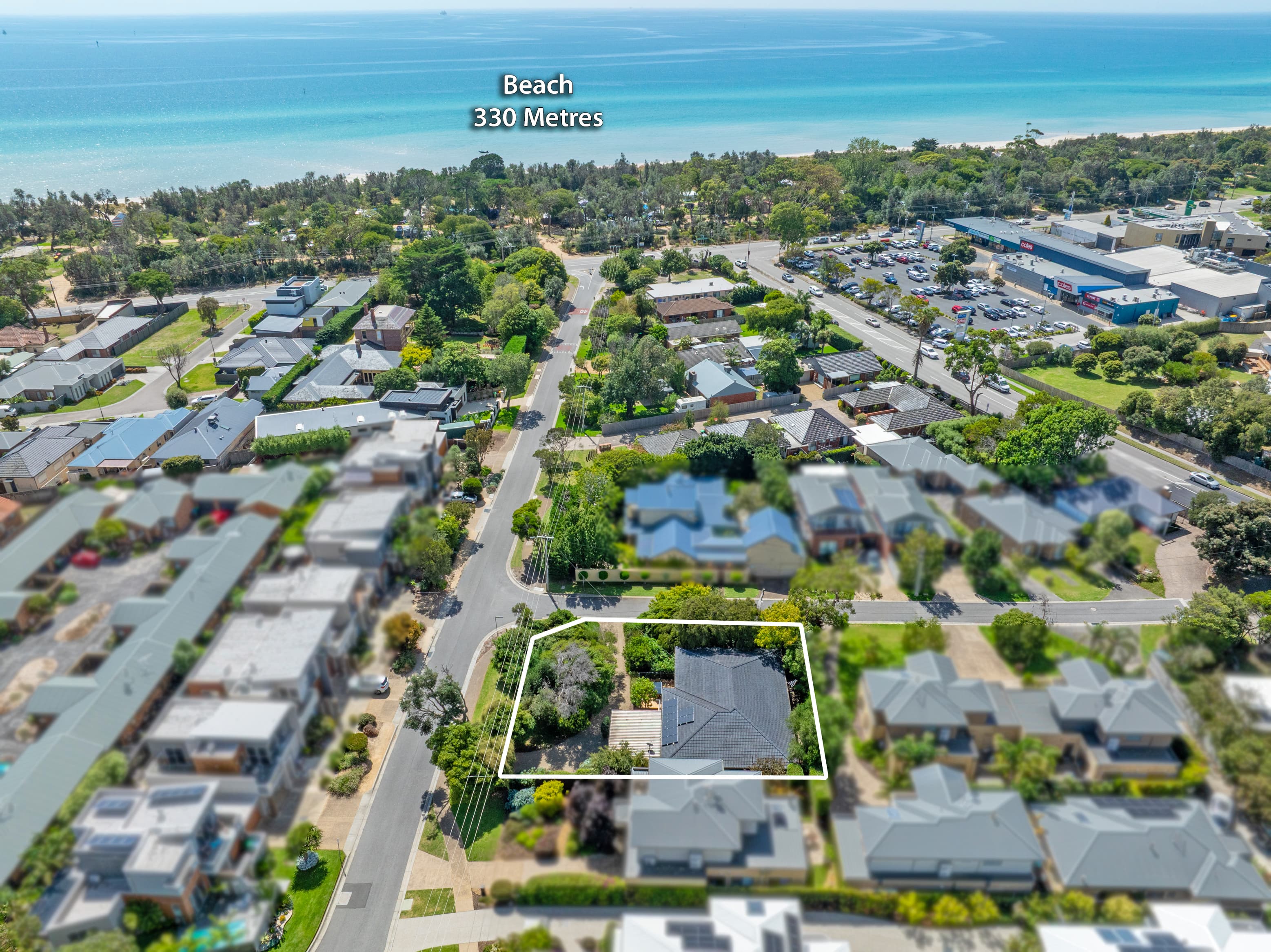 17 Parkmore Road, Rosebud, Rosebud - Image 1