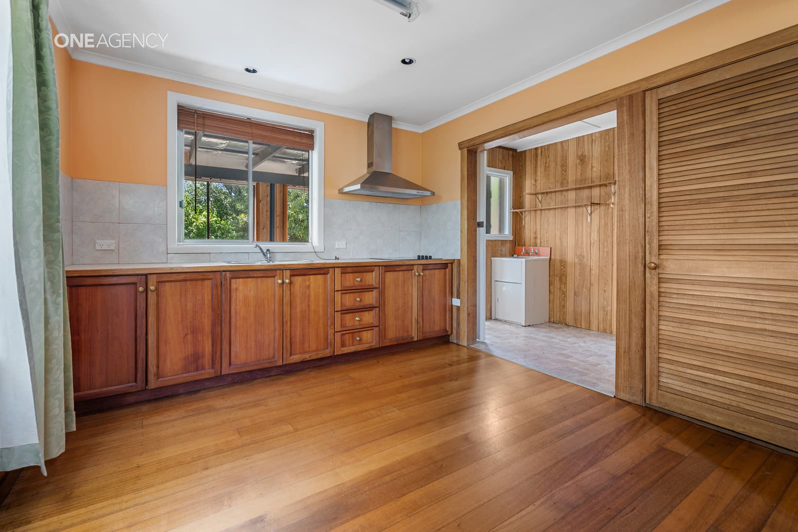 10 McCabe Avenue, Devonport, Devonport - Thumbnail 3