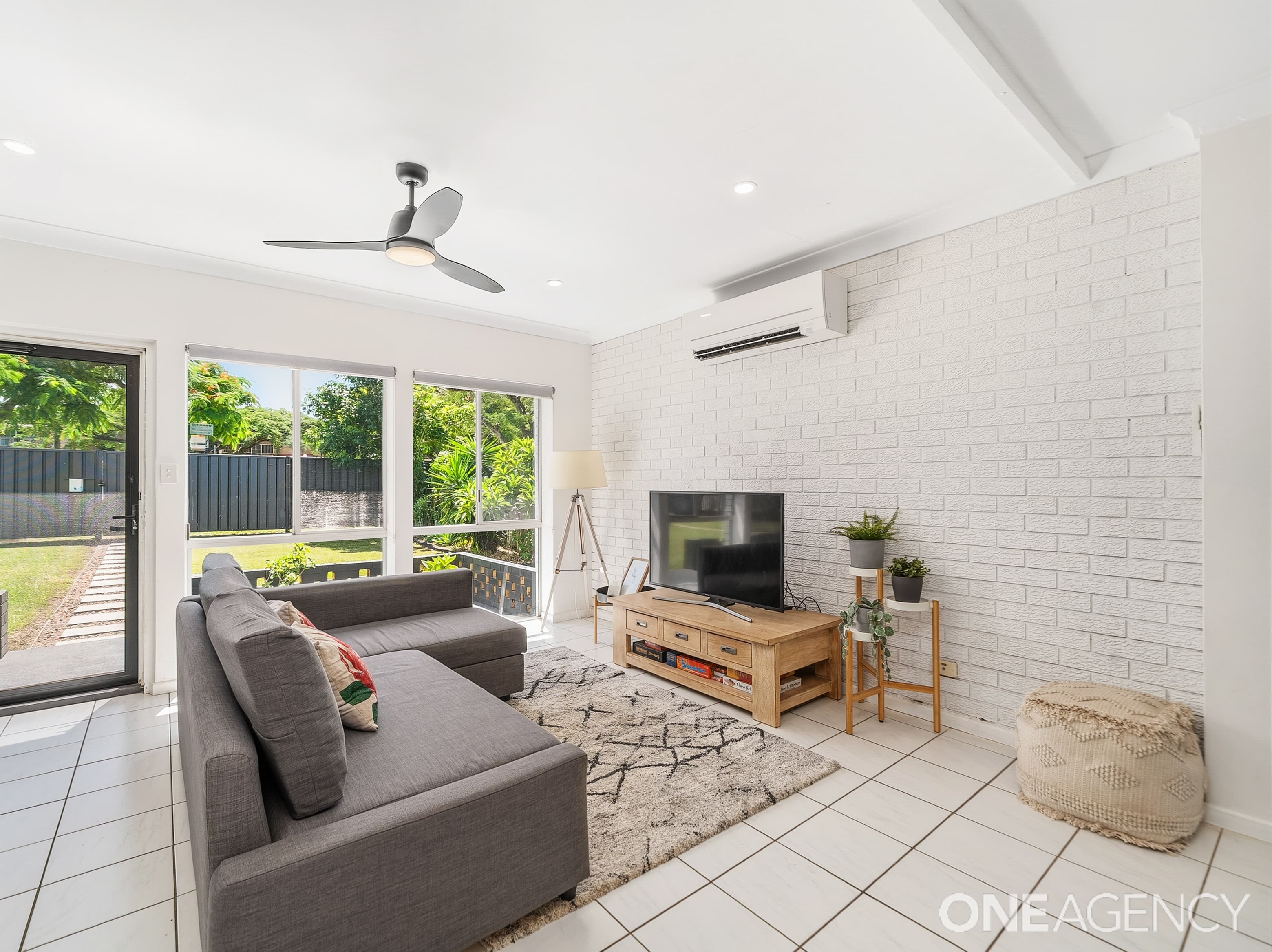 1539 Anzac Avenue, Kallangur, Kallangur - Thumbnail 6
