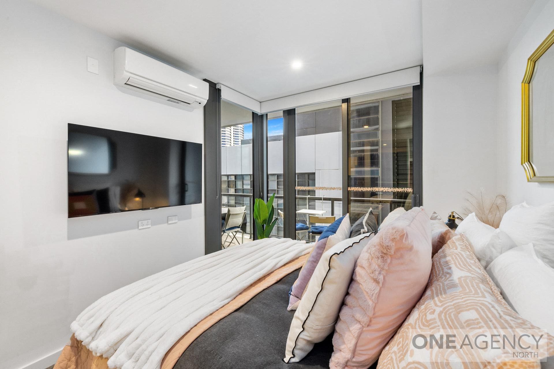 1408/380 Murray Street, Perth, Perth - Thumbnail 4