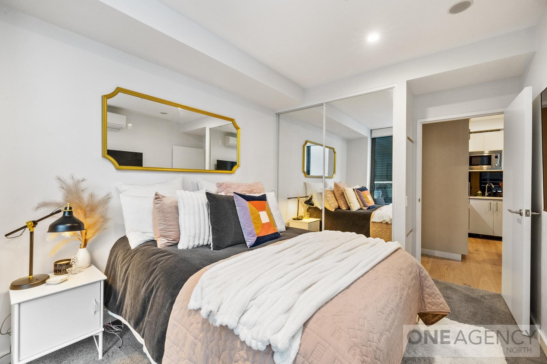 1408/380 Murray Street, Perth, Perth - Thumbnail 5