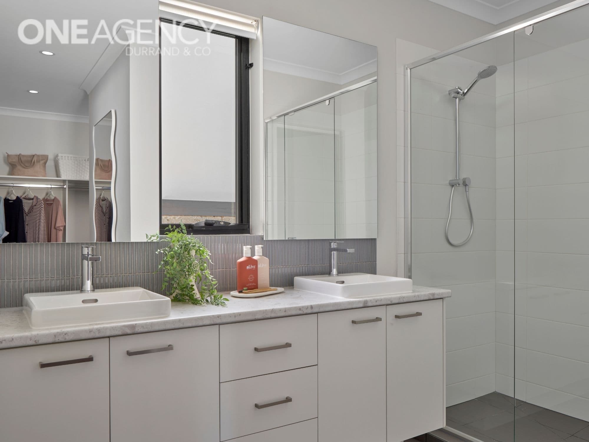 7 Illawarra Boulevard, Drouin, Drouin - Thumbnail 3
