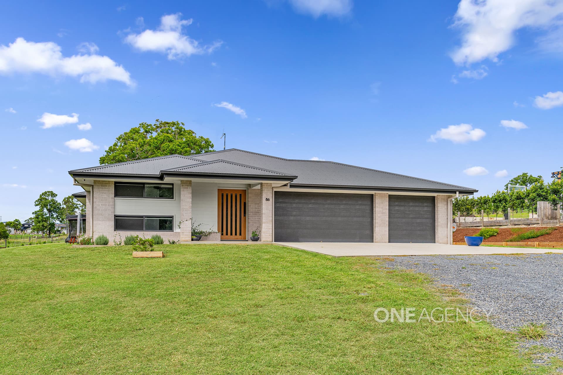 86 Kangaroo Drive, Beechwood, Beechwood - Image 1