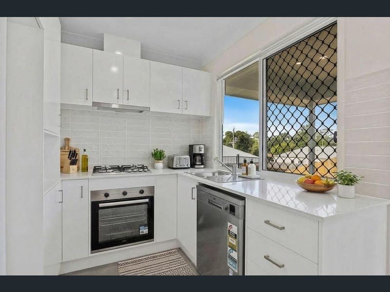 35 Oaklands Drive, Caboolture South, Caboolture South - Thumbnail 5