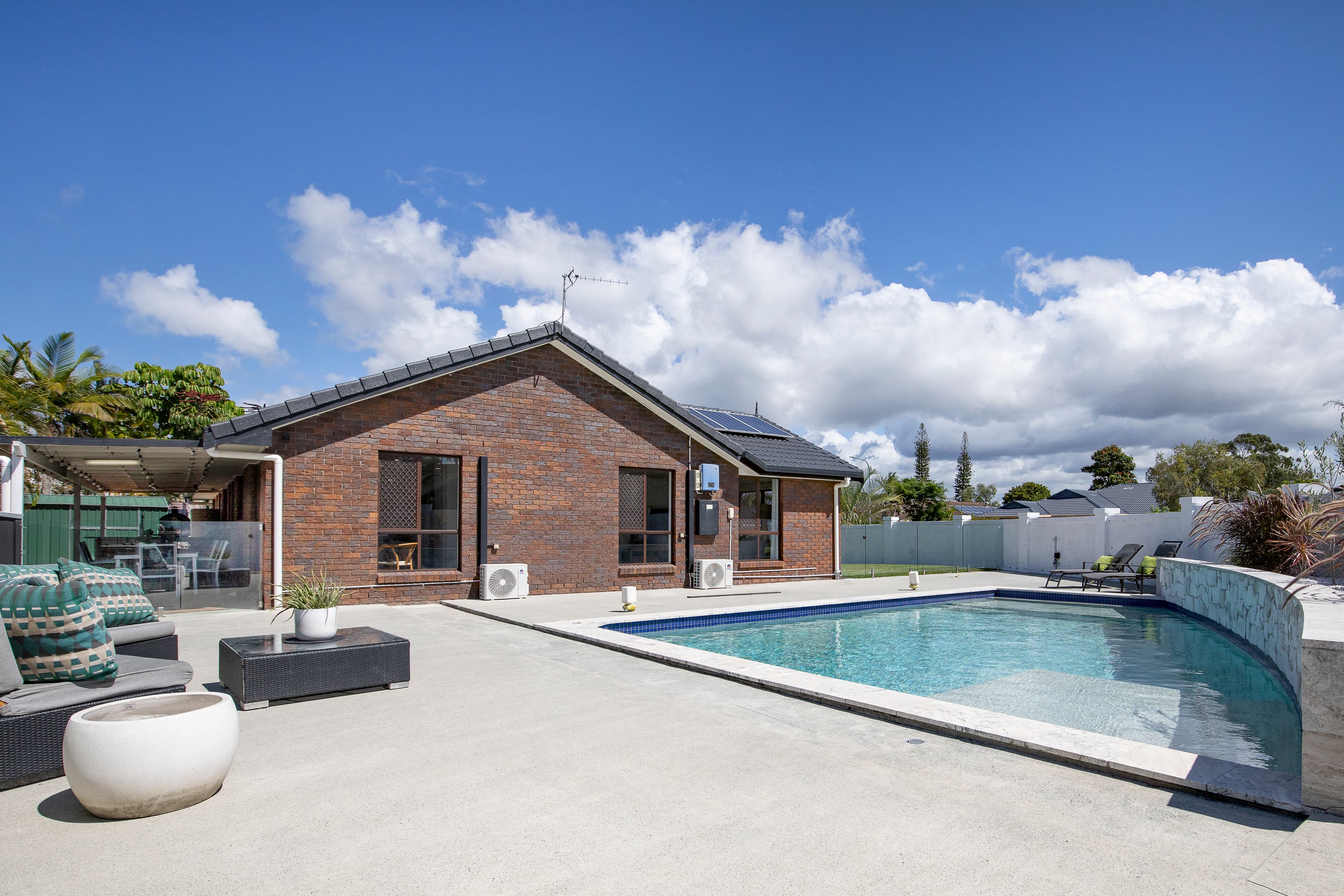 7 Redleaf Court, Burleigh Waters, Burleigh Waters - Thumbnail 8