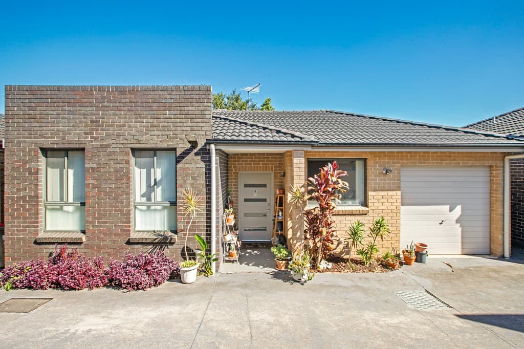 8/11-13 King Street, Guildford West, Guildford West - Image 1