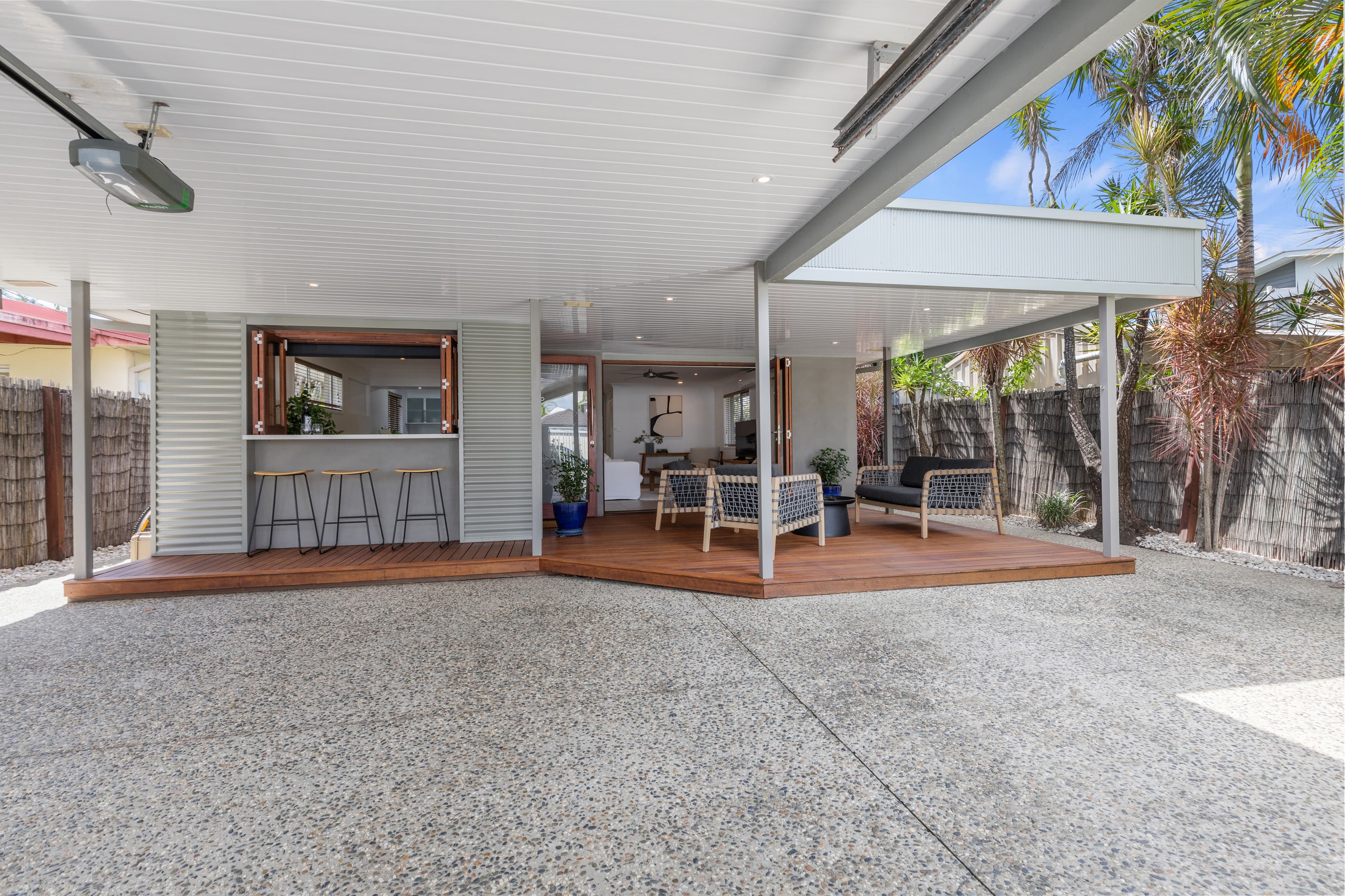 73 Chainey Avenue, Miami, Miami - Thumbnail 4
