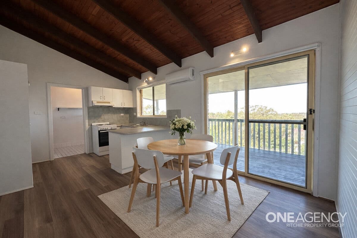 19 Hilltop Avenue, Hazelbrook, Hazelbrook - Thumbnail 5