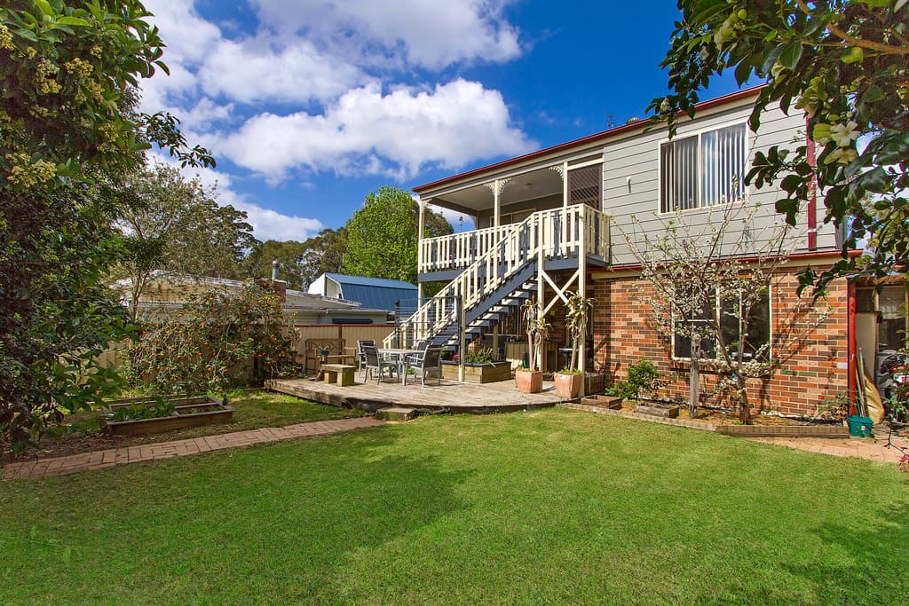 18  Jeniwa Close, Kariong, Kariong - Thumbnail 2