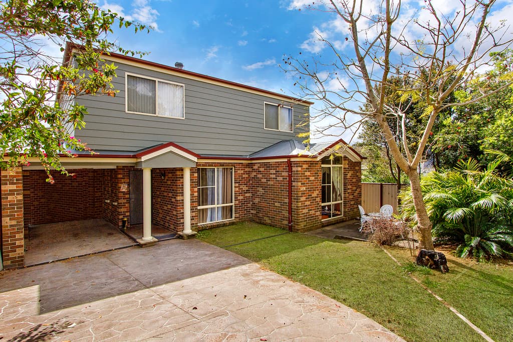 18  Jeniwa Close, Kariong, Kariong - Image 1