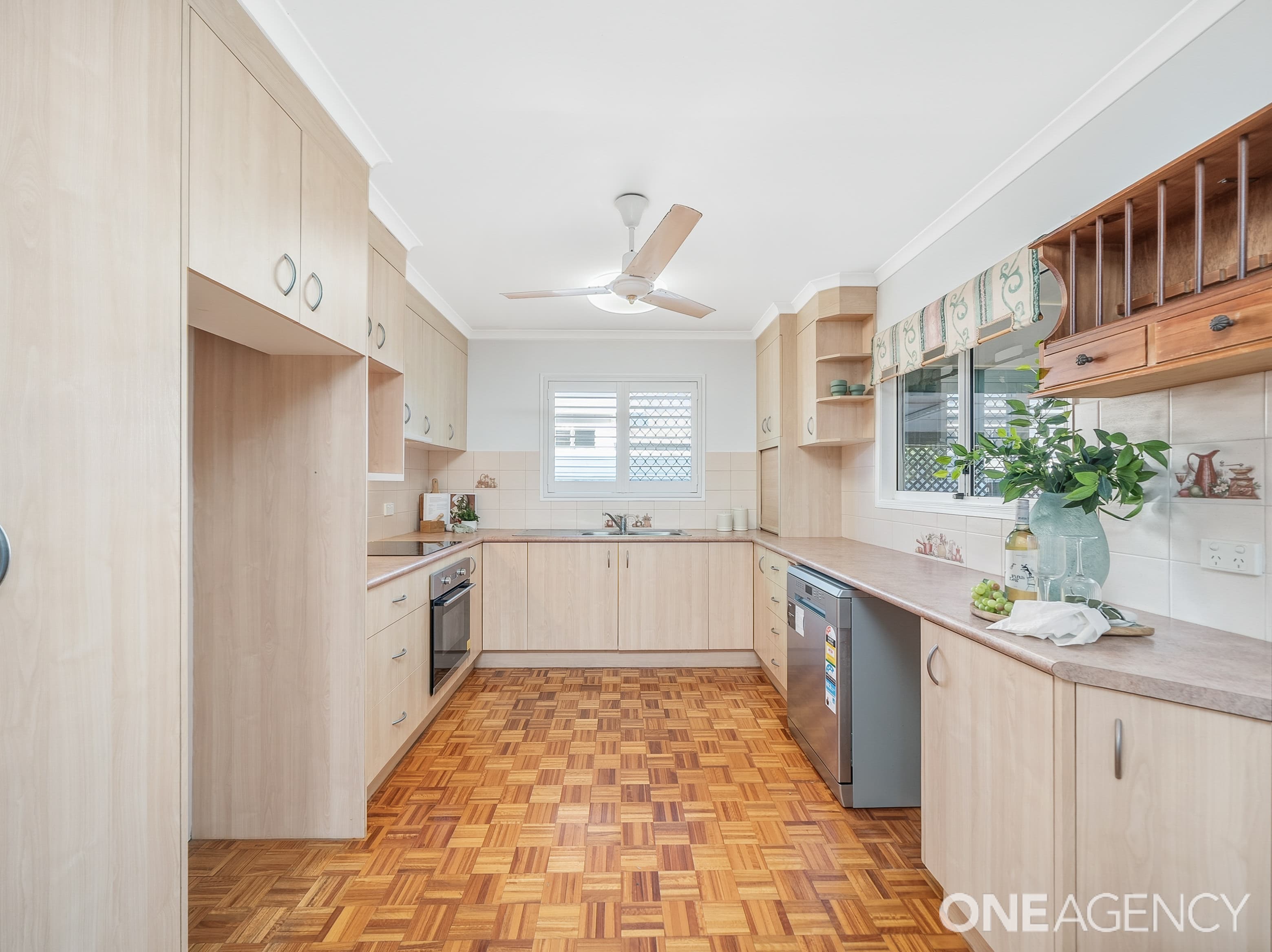 43 Queen Street, Scarborough, Scarborough - Thumbnail 6