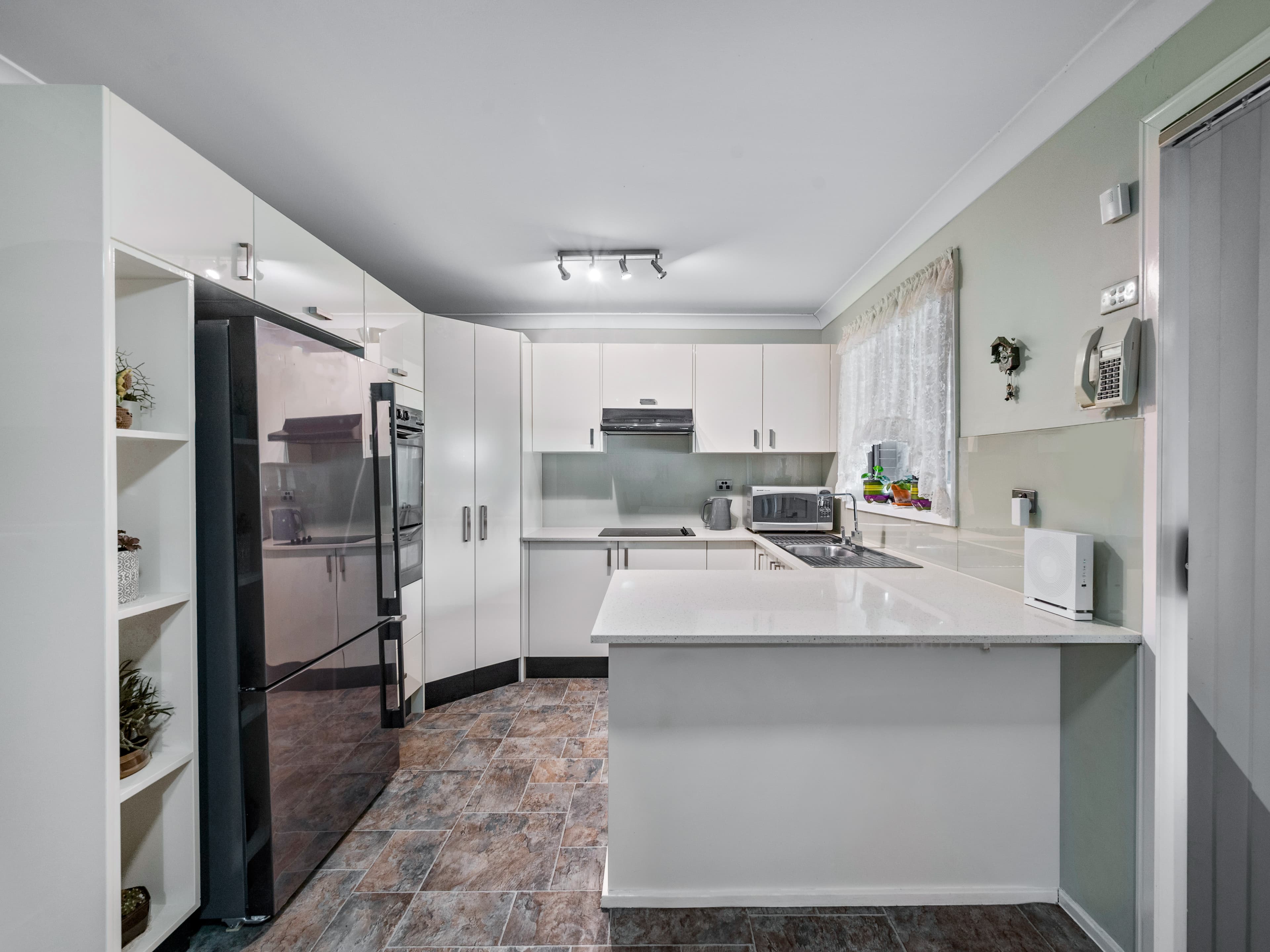 6 Shelley Road, Wallacia, Wallacia - Thumbnail 5
