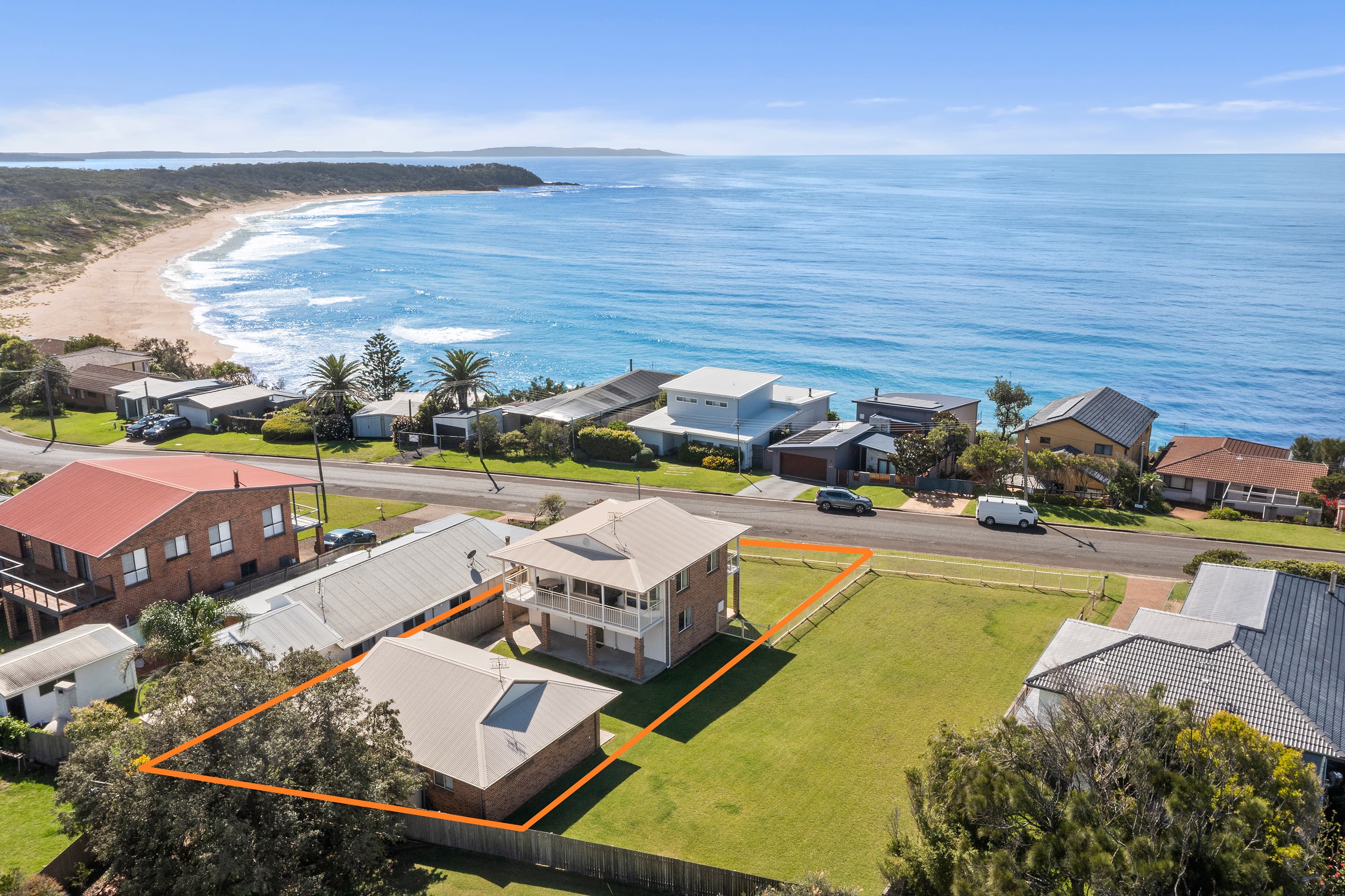 22 Sunset Strip, Manyana, Manyana - Image 1