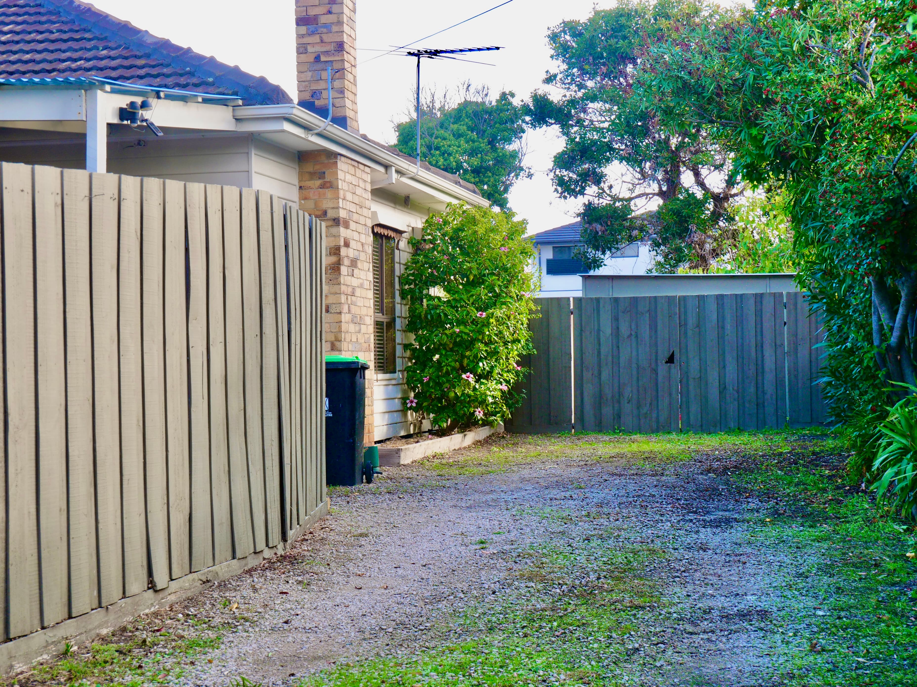6 Monaco Avenue, Bonbeach, Bonbeach - Thumbnail 2