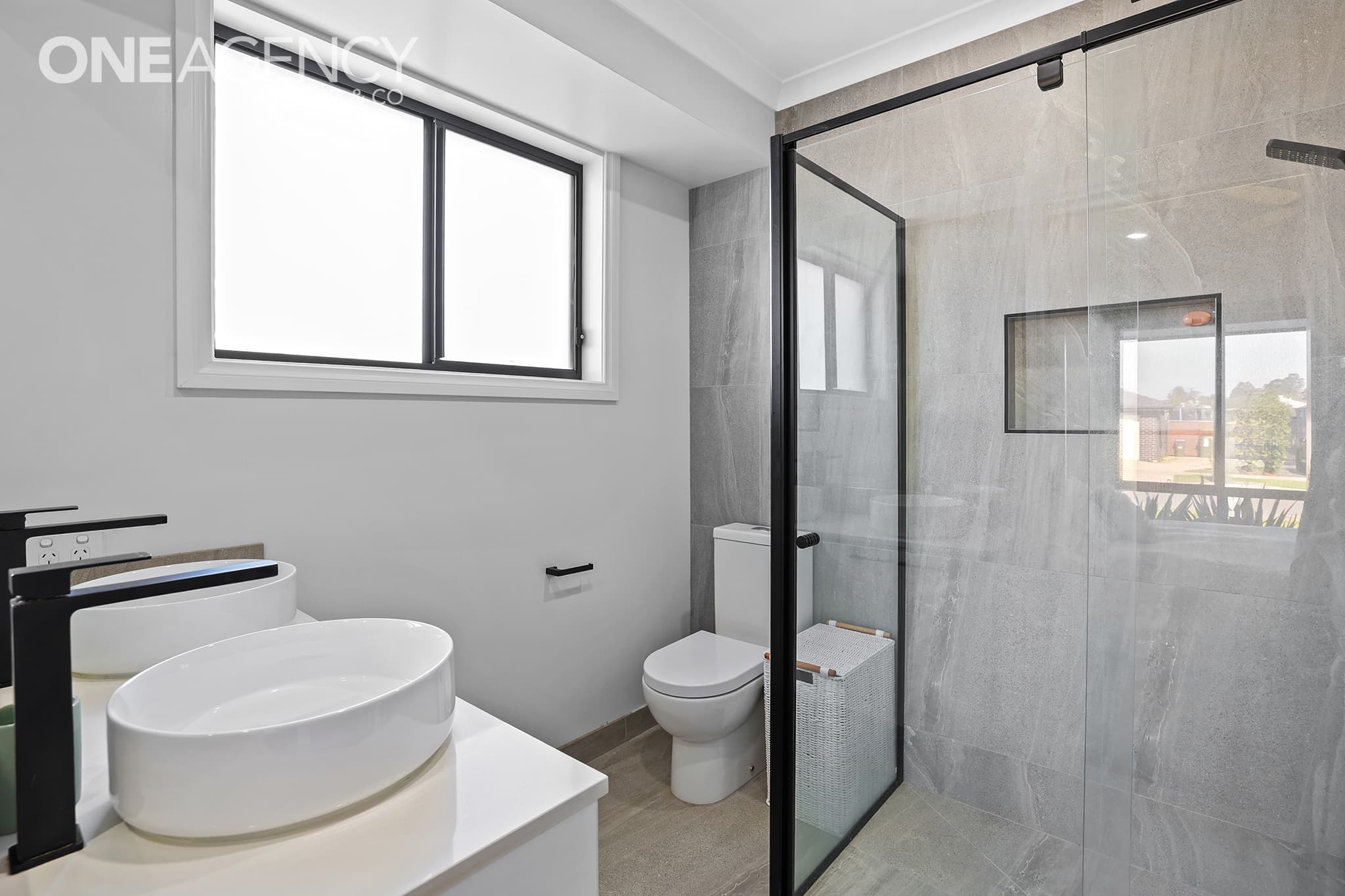 5 Carisbrooke Drive, Warragul, Warragul - Thumbnail 8