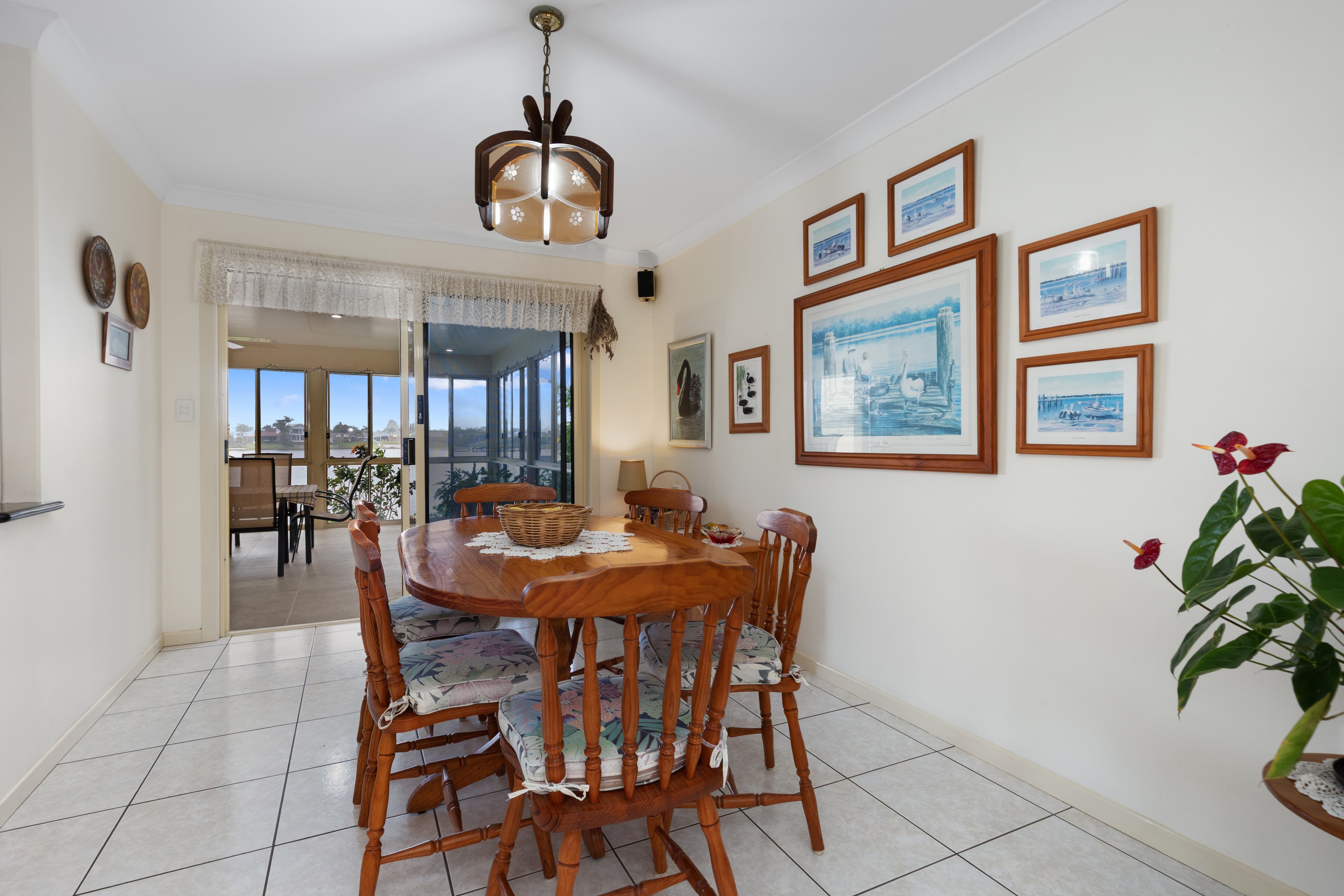 33 Wedgebill Parade, Burleigh Waters, Burleigh Waters - Thumbnail 6