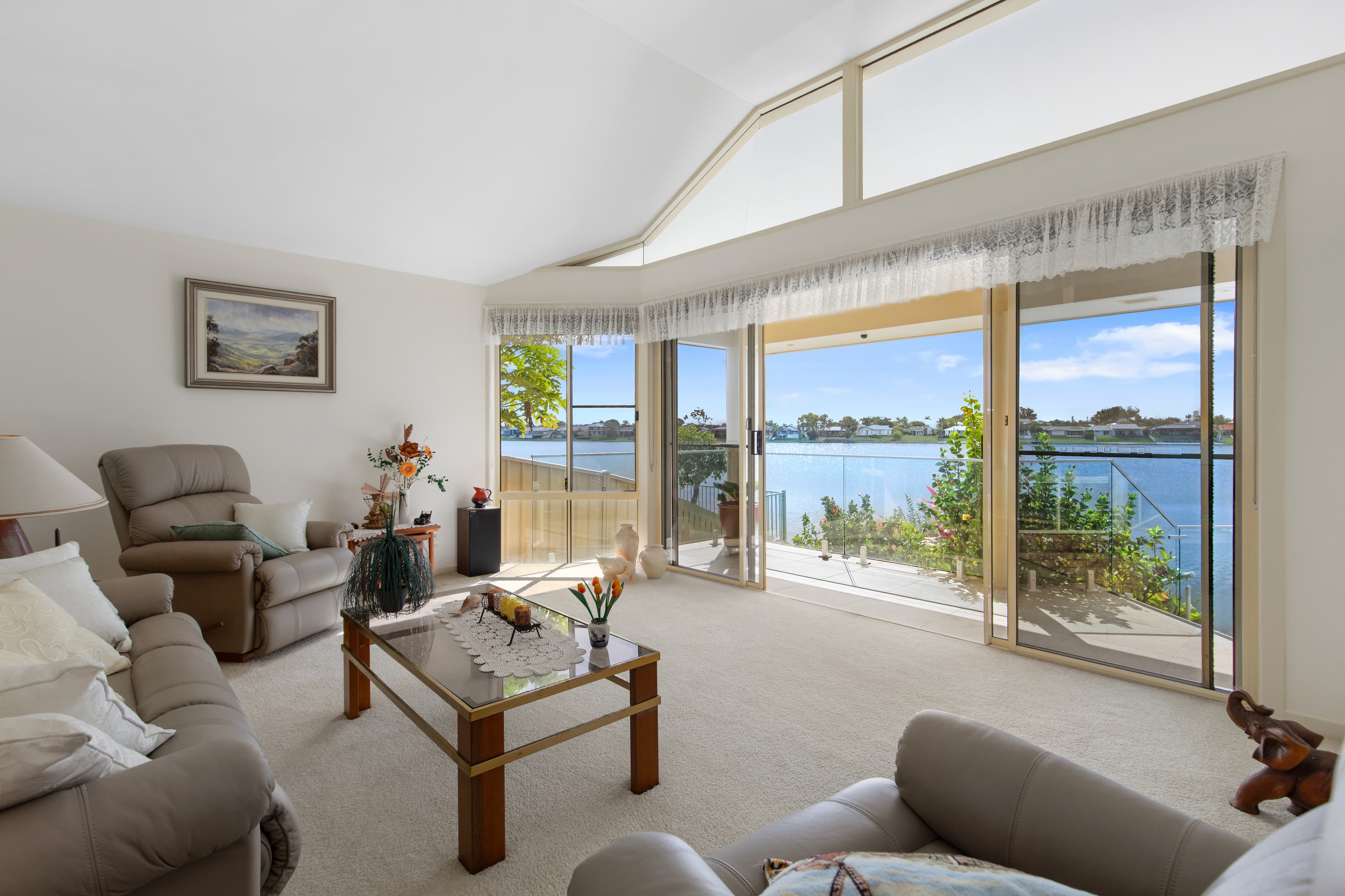 33 Wedgebill Parade, Burleigh Waters, Burleigh Waters - Thumbnail 3