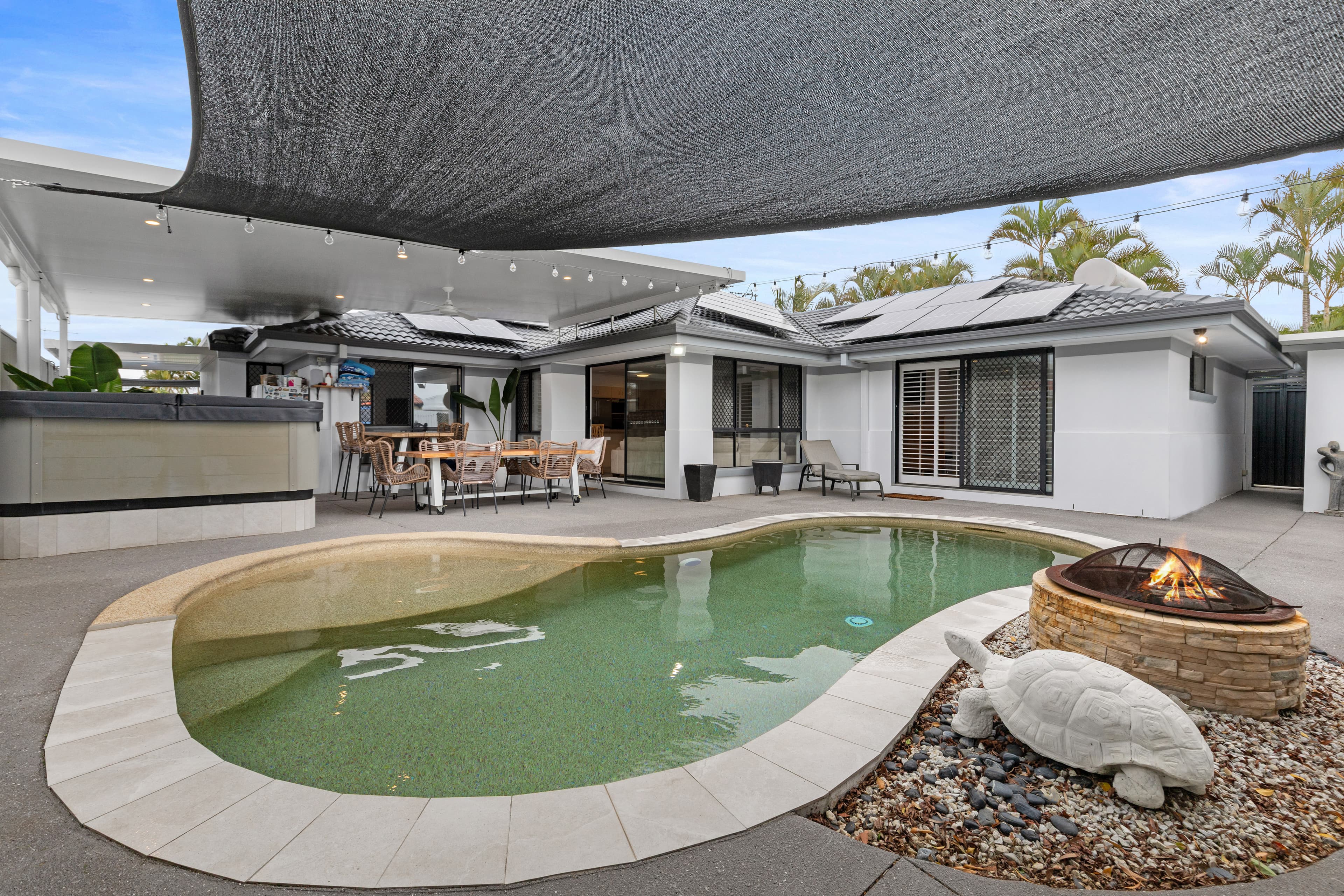 16 Gannet Street, Burleigh Waters, Burleigh Waters - Thumbnail 7