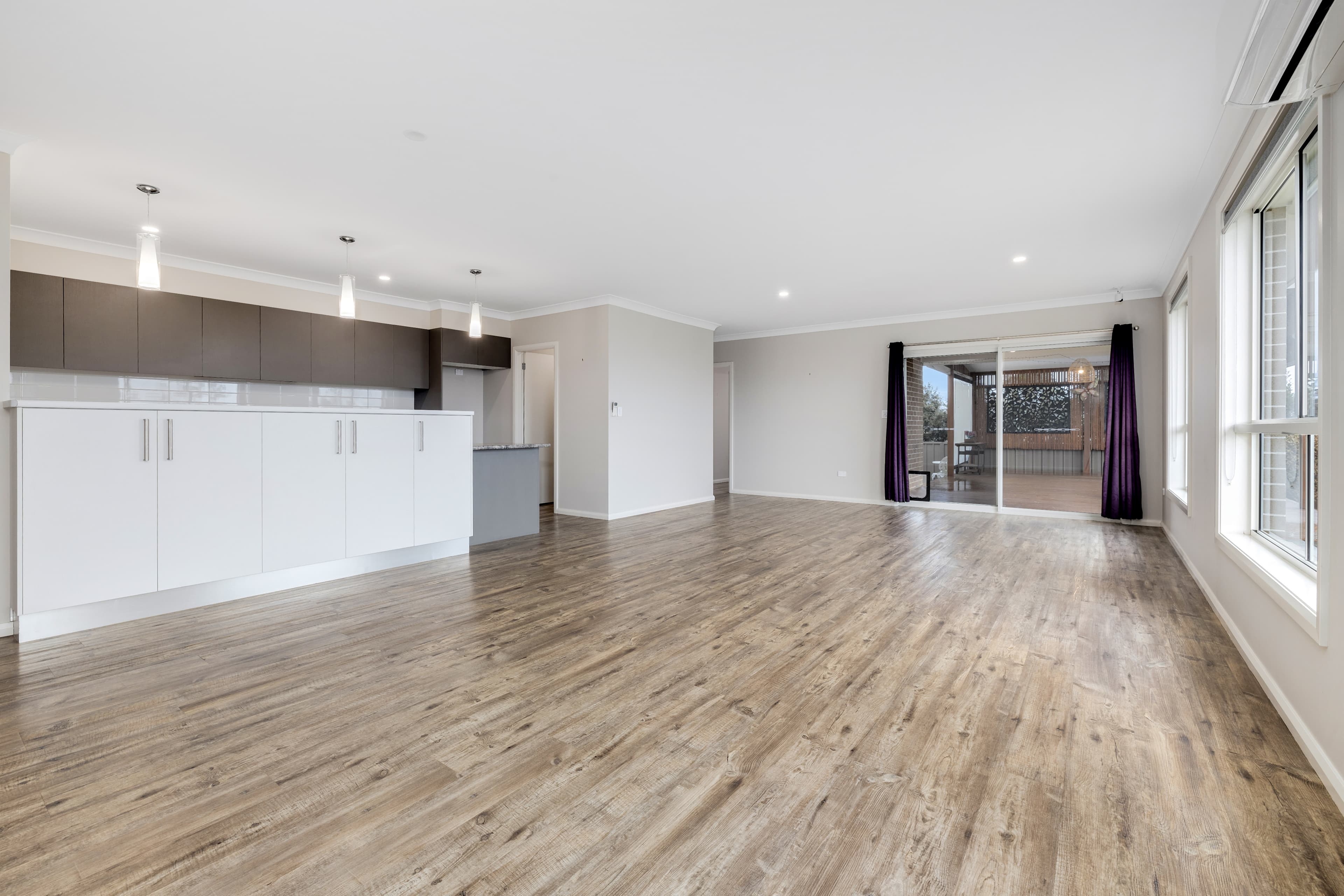 19 Satinwood Crescent, Kew, Kew - Thumbnail 5