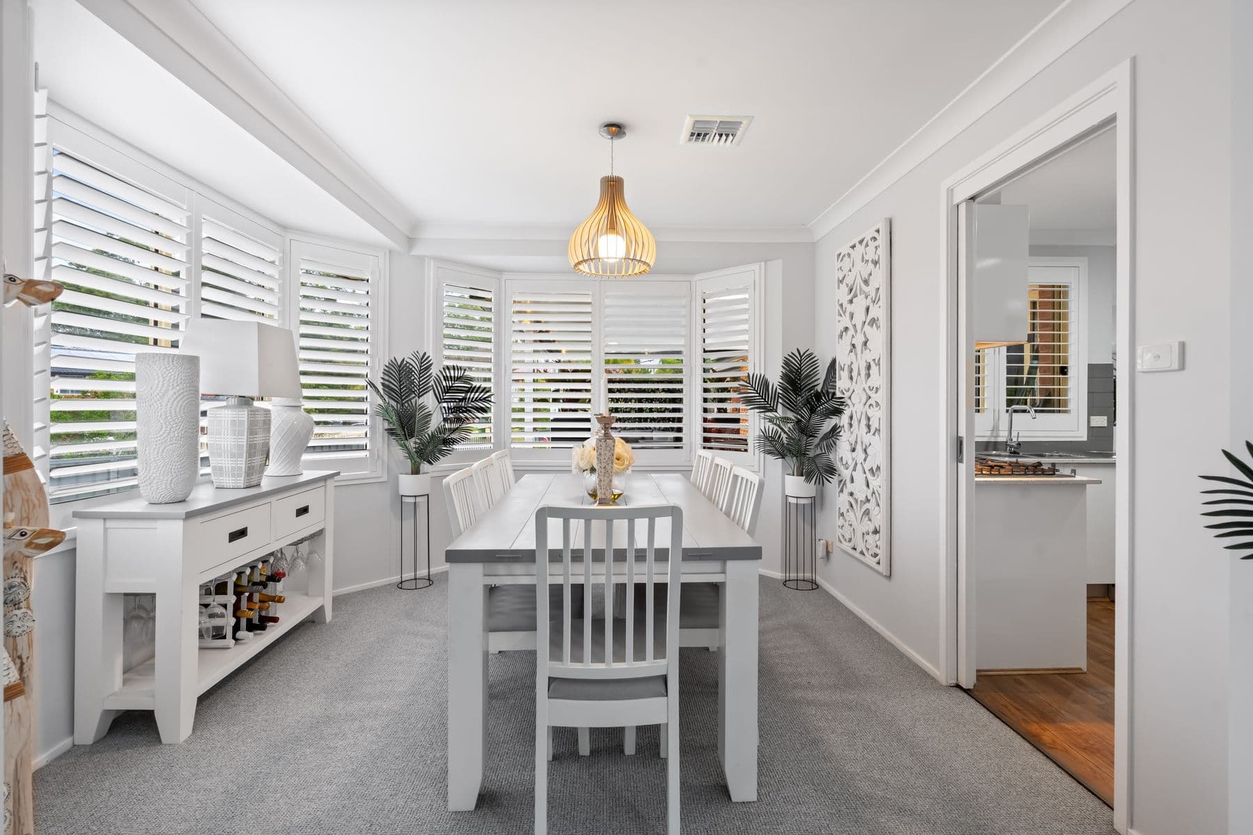 1 Bensley Close, Lake Haven, Lake Haven - Thumbnail 5