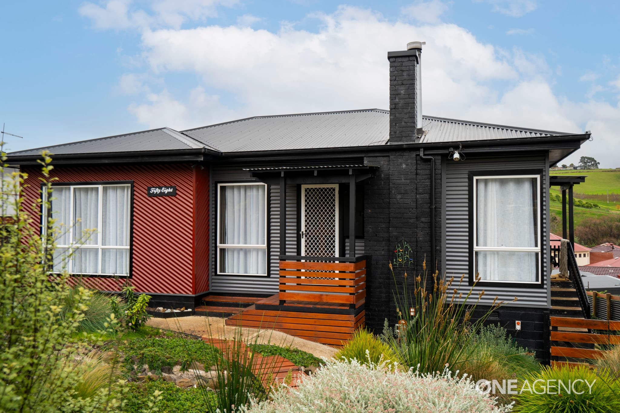 58 Ironcliffe Road, Penguin, Penguin - Thumbnail 2